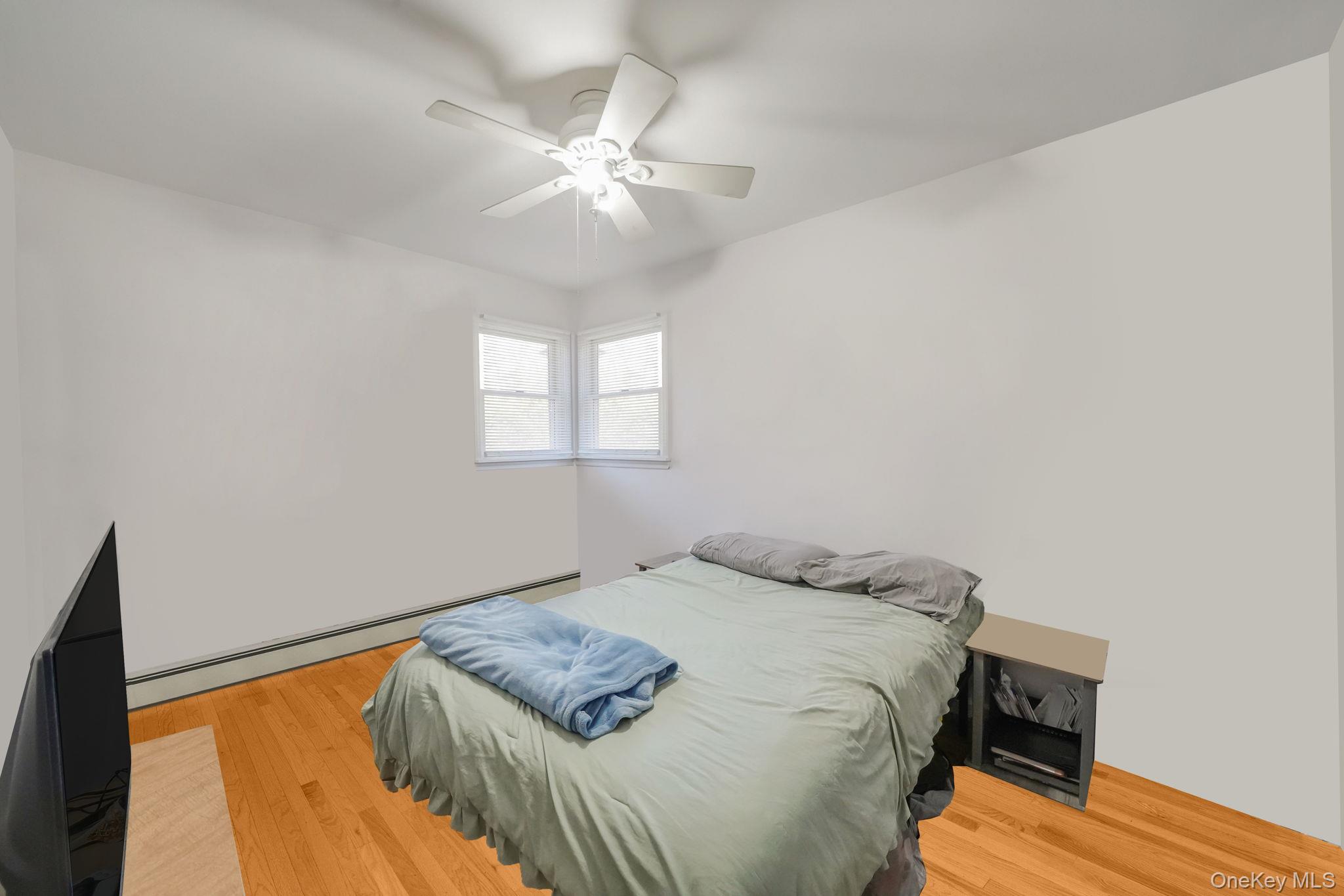 23 Pearsall Place, Deer Park, NY 11729