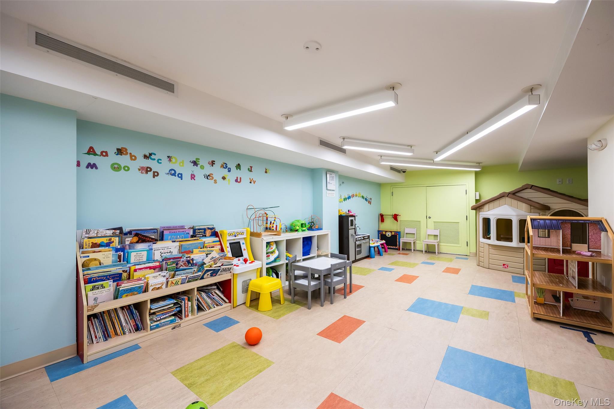 200 Rector Place # 43D, New York (Manhattan), NY 10280