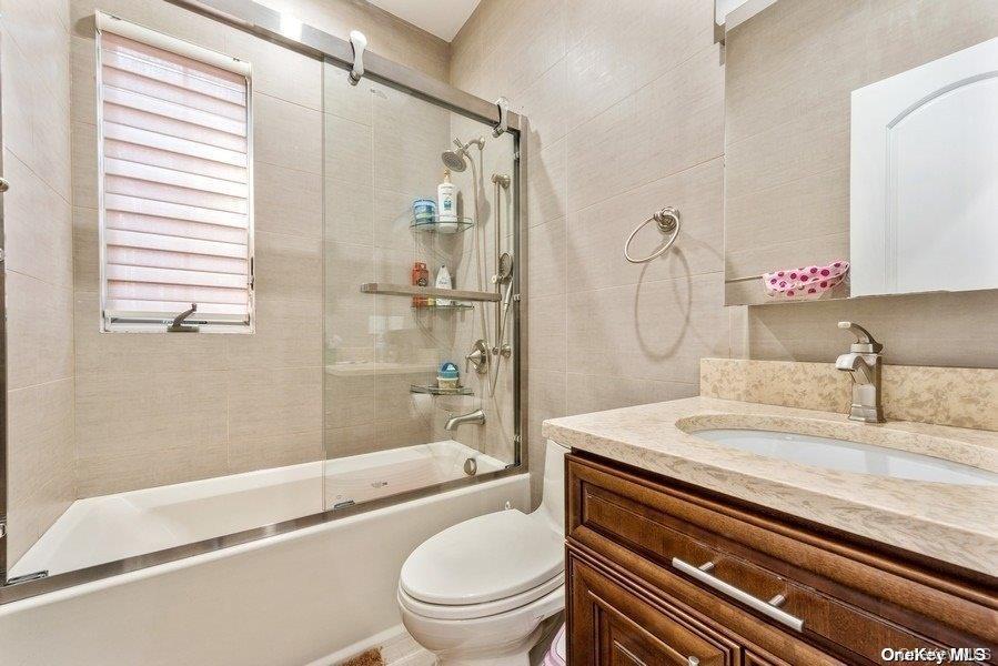 151-23 26th Avenue, Flushing, NY 11354