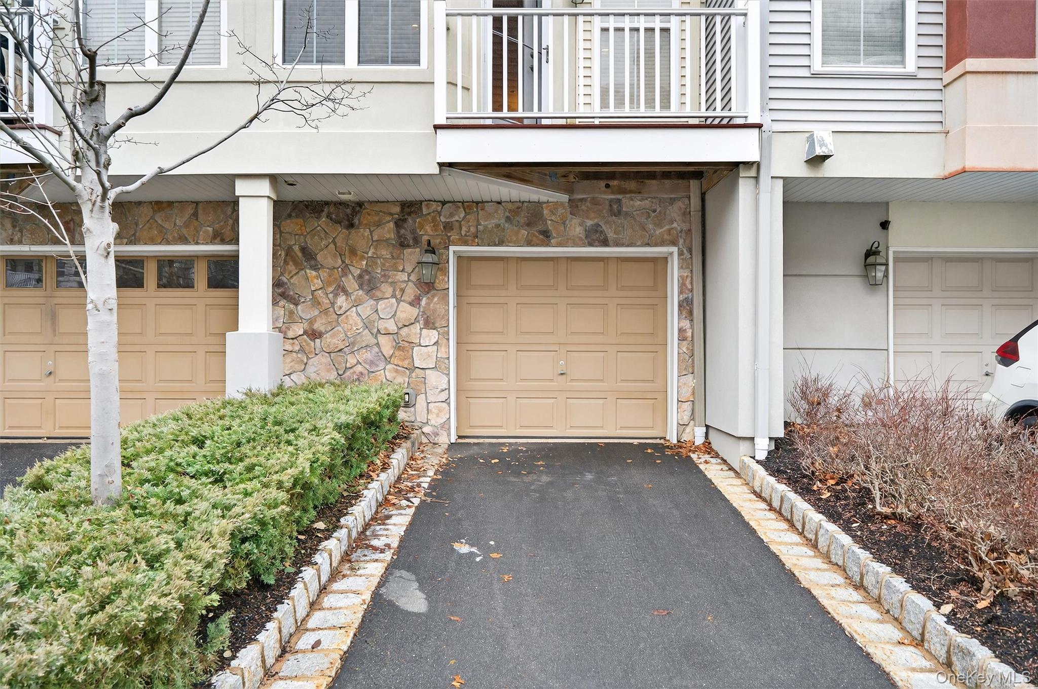 3 Harbor Pointe Drive, Haverstraw, NY 10927