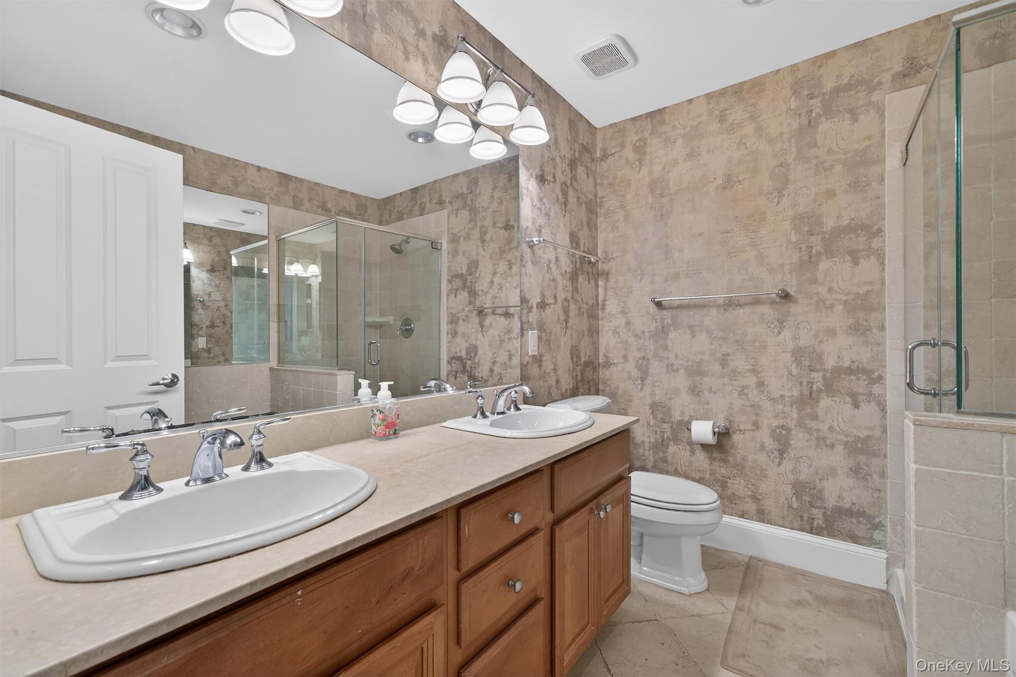 3 Harbor Pointe Drive, Haverstraw, NY 10927