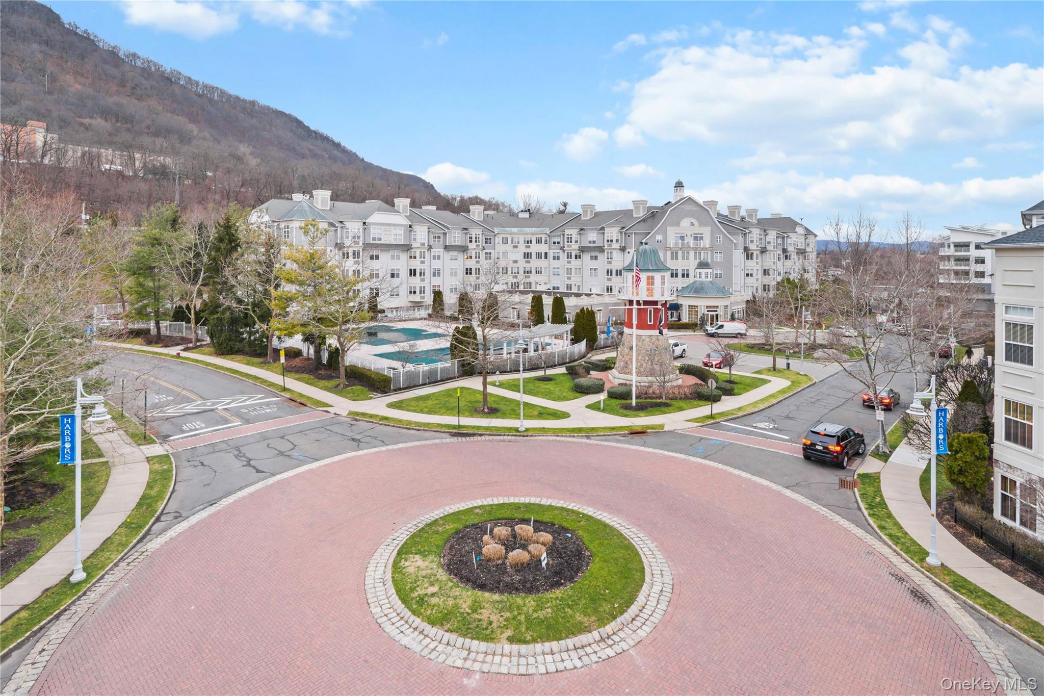 3 Harbor Pointe Drive, Haverstraw, NY 10927