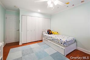 21 Canterbury Road # #6, Great Neck, NY 11021