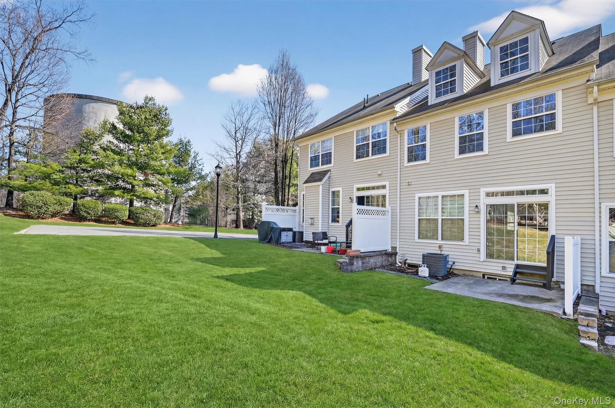 44 Barr Lane, Monroe, NY 10950