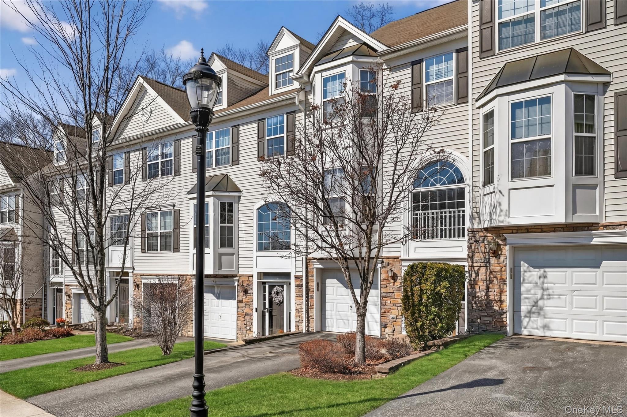 44 Barr Lane, Monroe, NY 10950