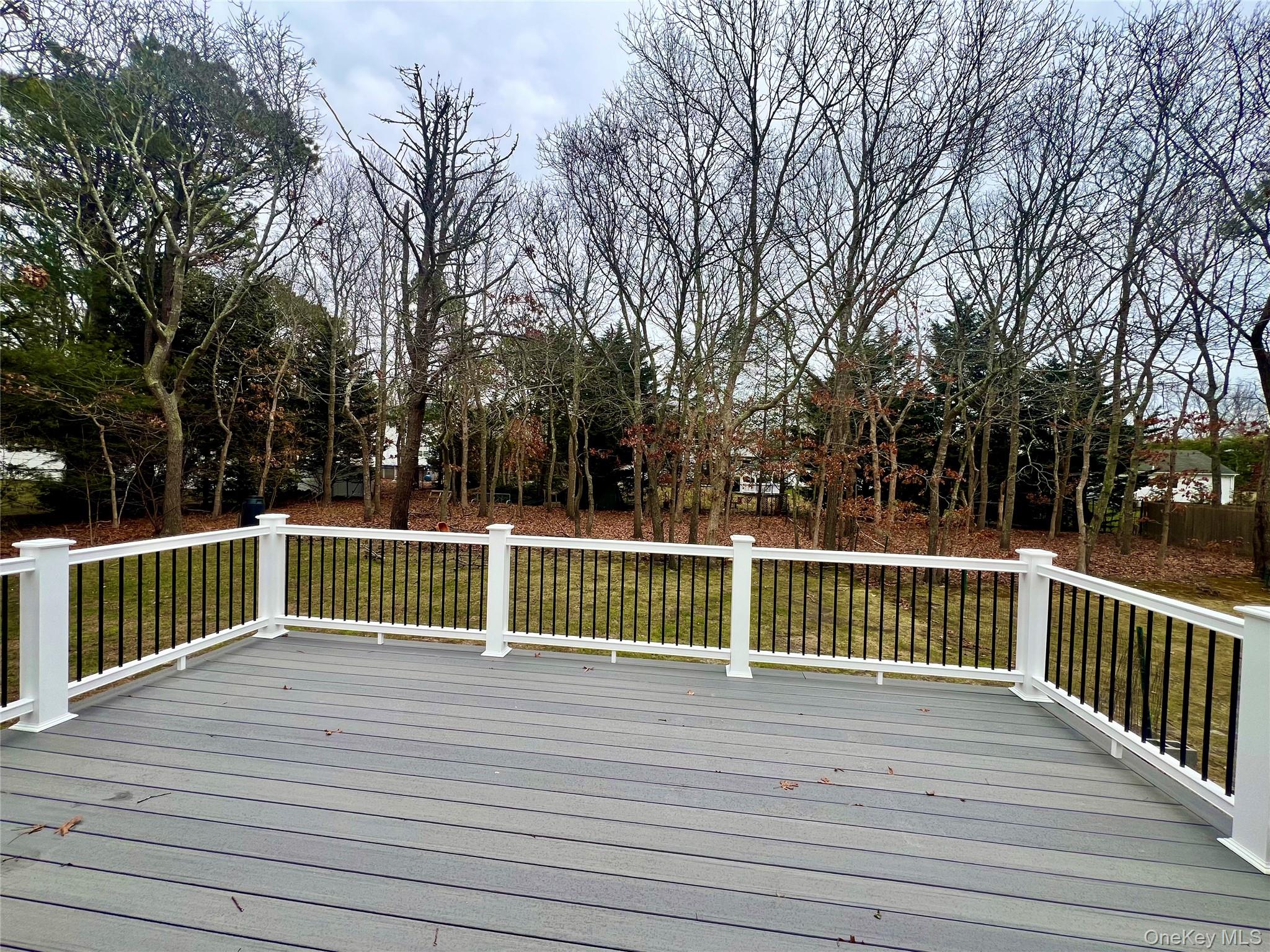 7 Deborah Drive, Westhampton Beach, NY 11978