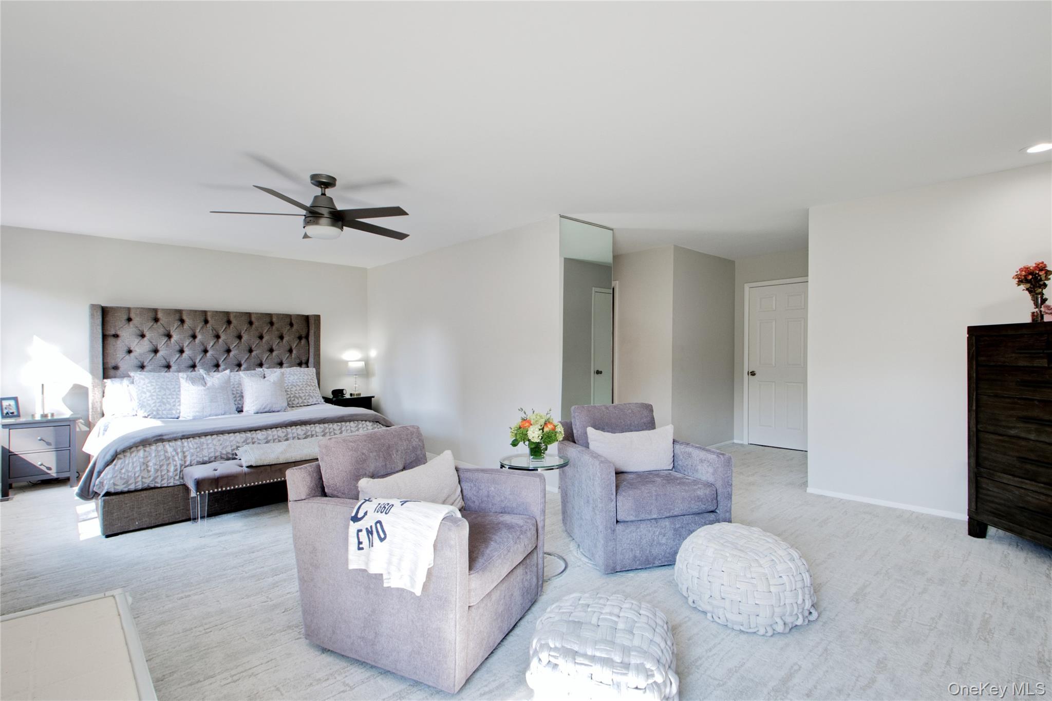 40 Cricket Club Drive, Roslyn, NY 11576