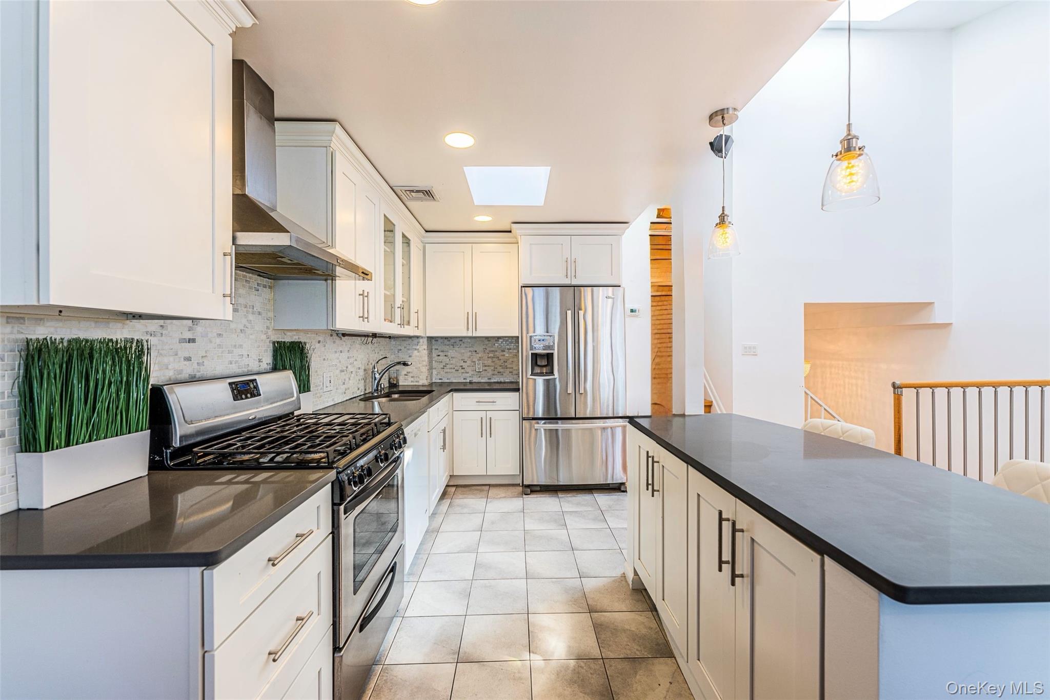 12012 Riviera Court # 20B, College Point, NY 11356