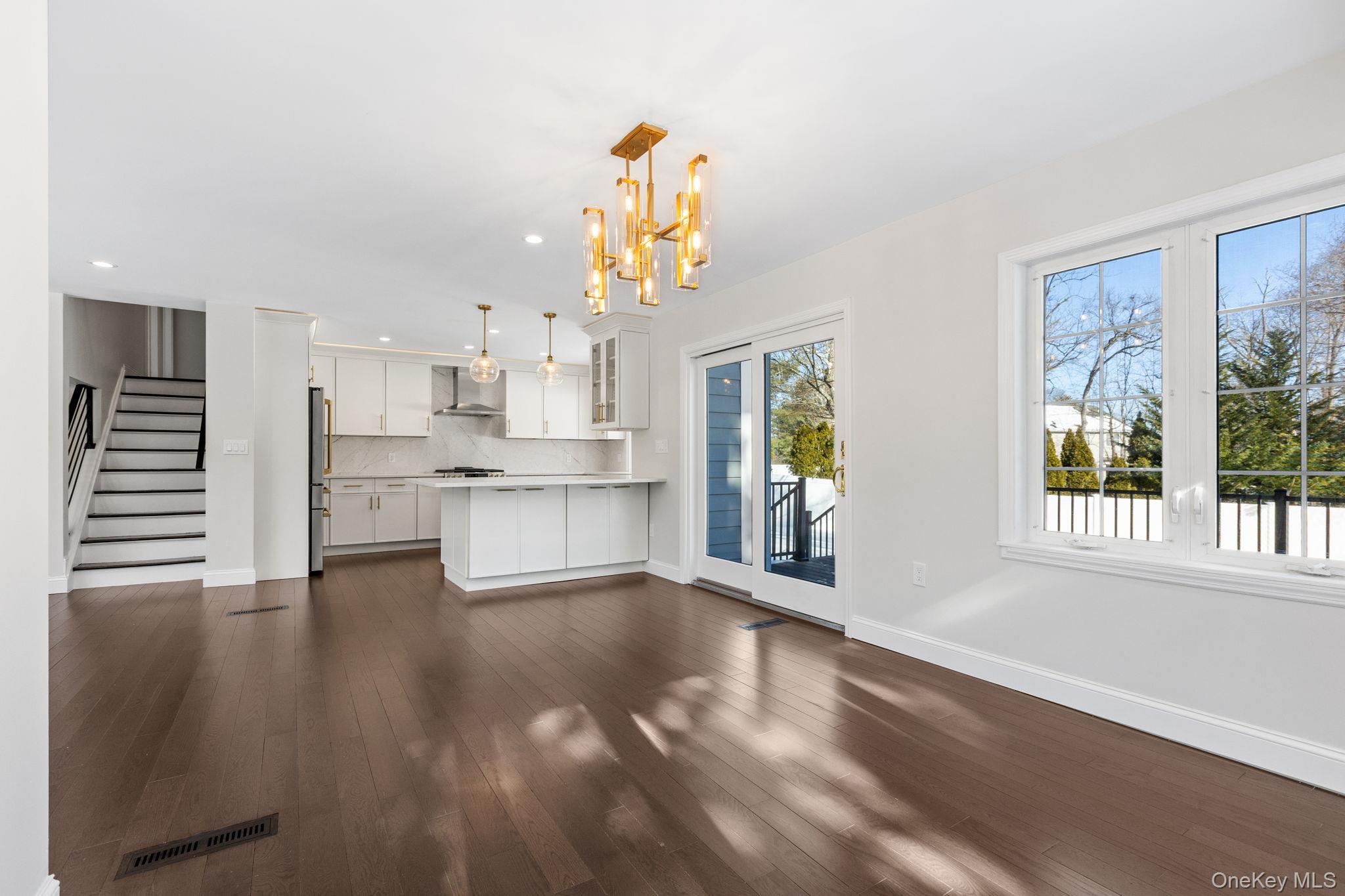 91 Worthington Road, White Plains, NY 10607