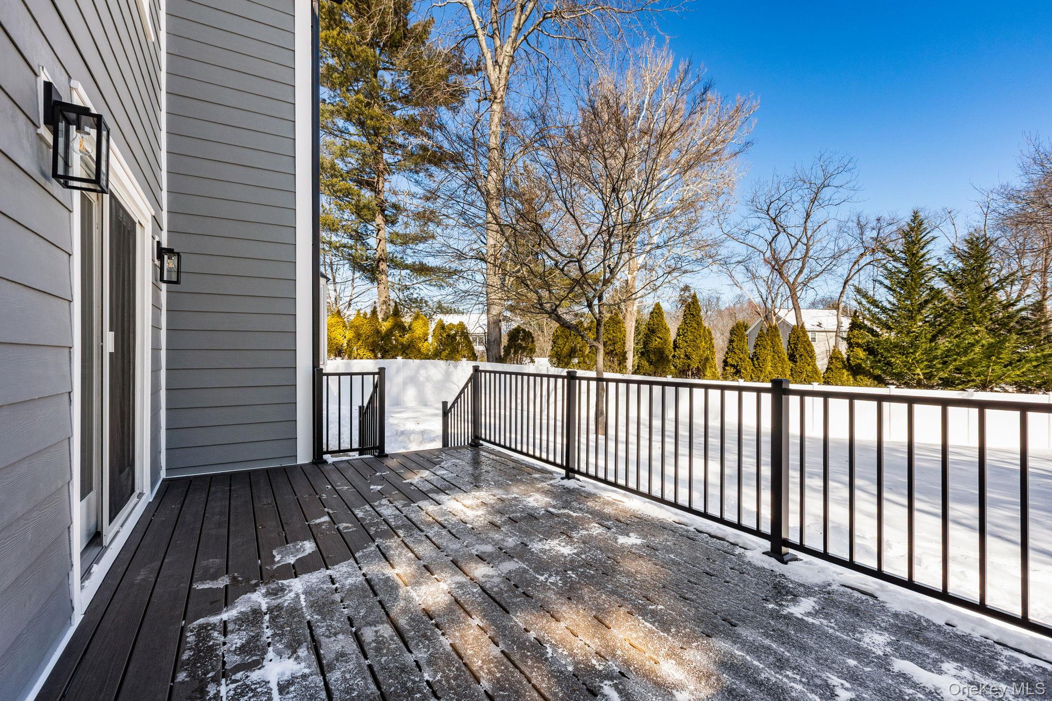 91 Worthington Road, White Plains, NY 10607