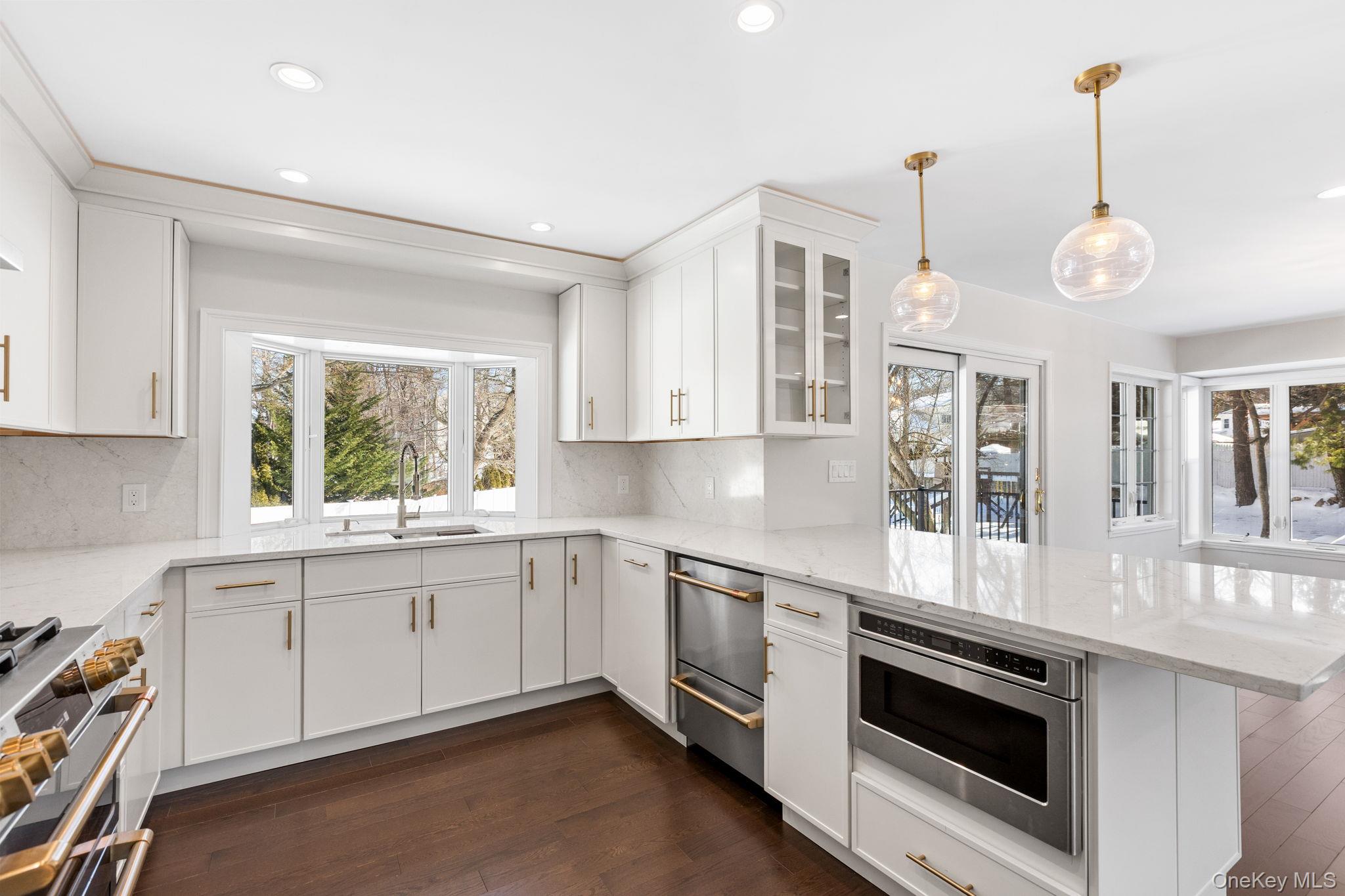 91 Worthington Road, White Plains, NY 10607