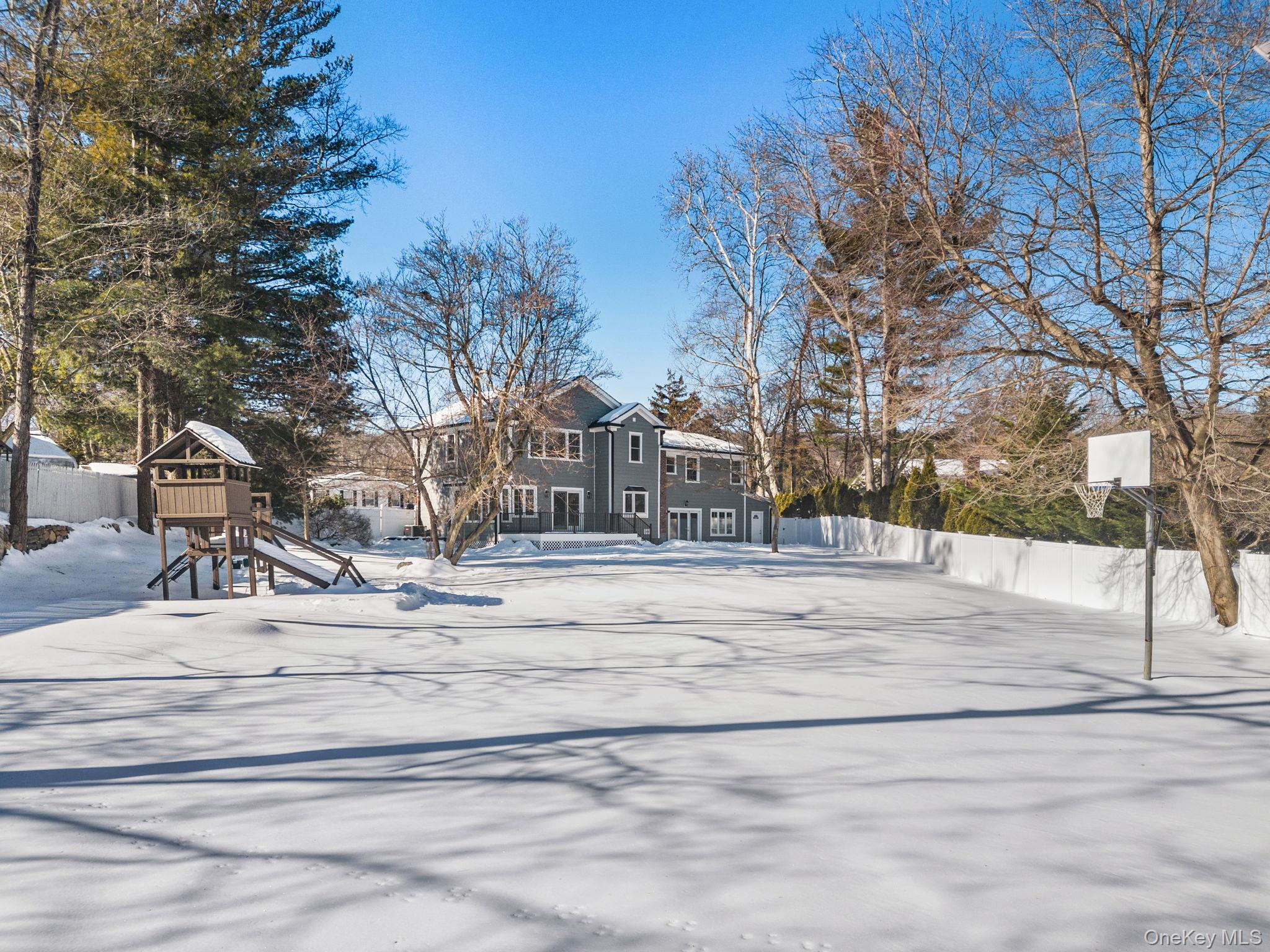 91 Worthington Road, White Plains, NY 10607