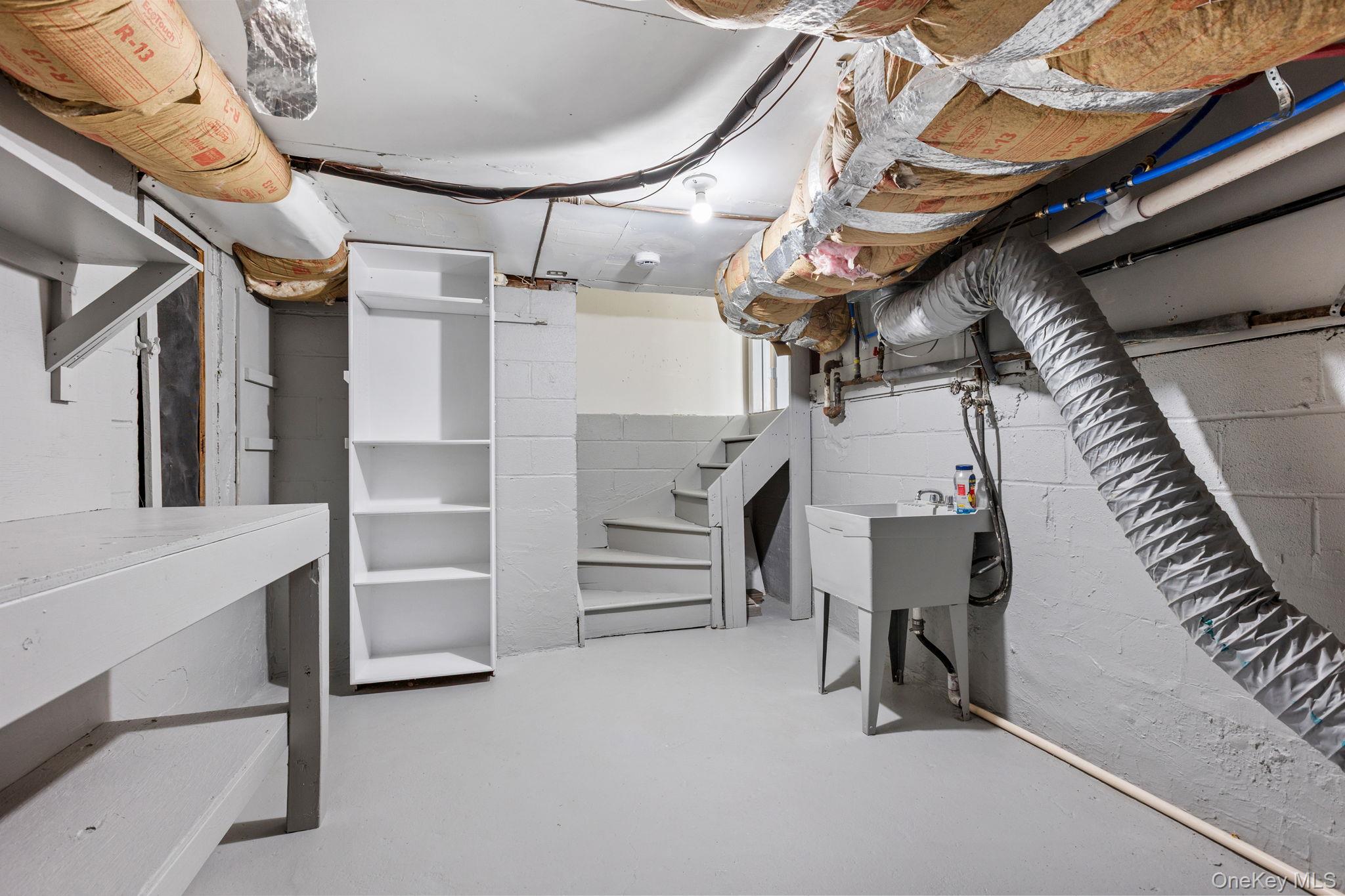 91 Worthington Road, White Plains, NY 10607