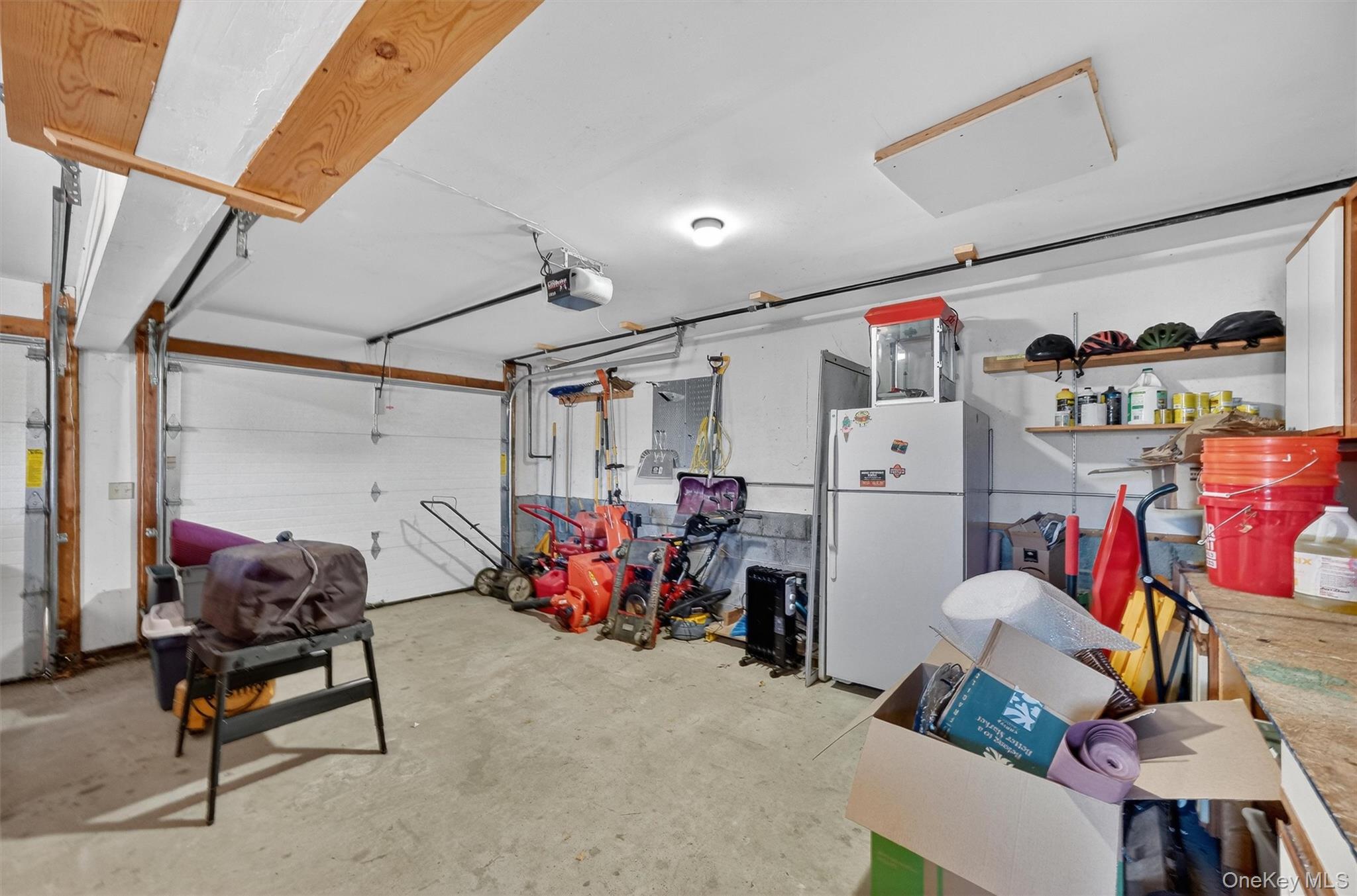 13 Timberline Drive, Poughkeepsie, NY 12603