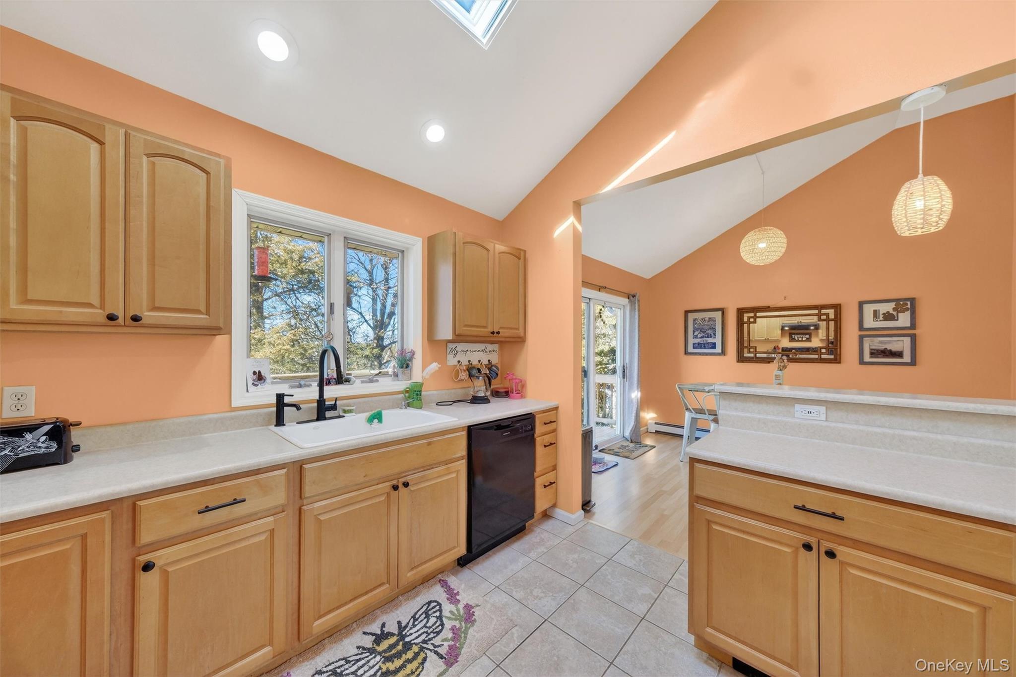 13 Timberline Drive, Poughkeepsie, NY 12603