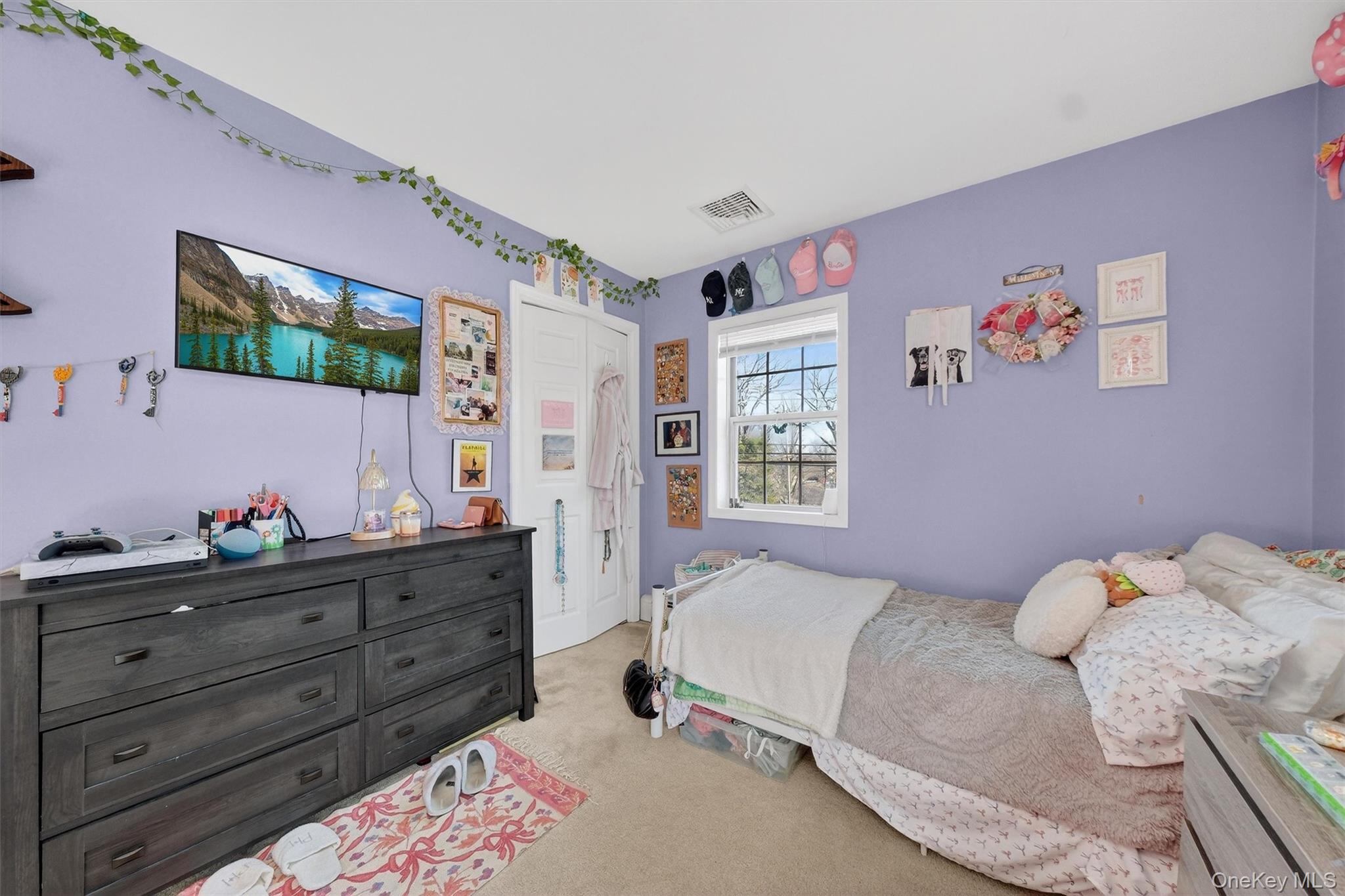 13 Timberline Drive, Poughkeepsie, NY 12603