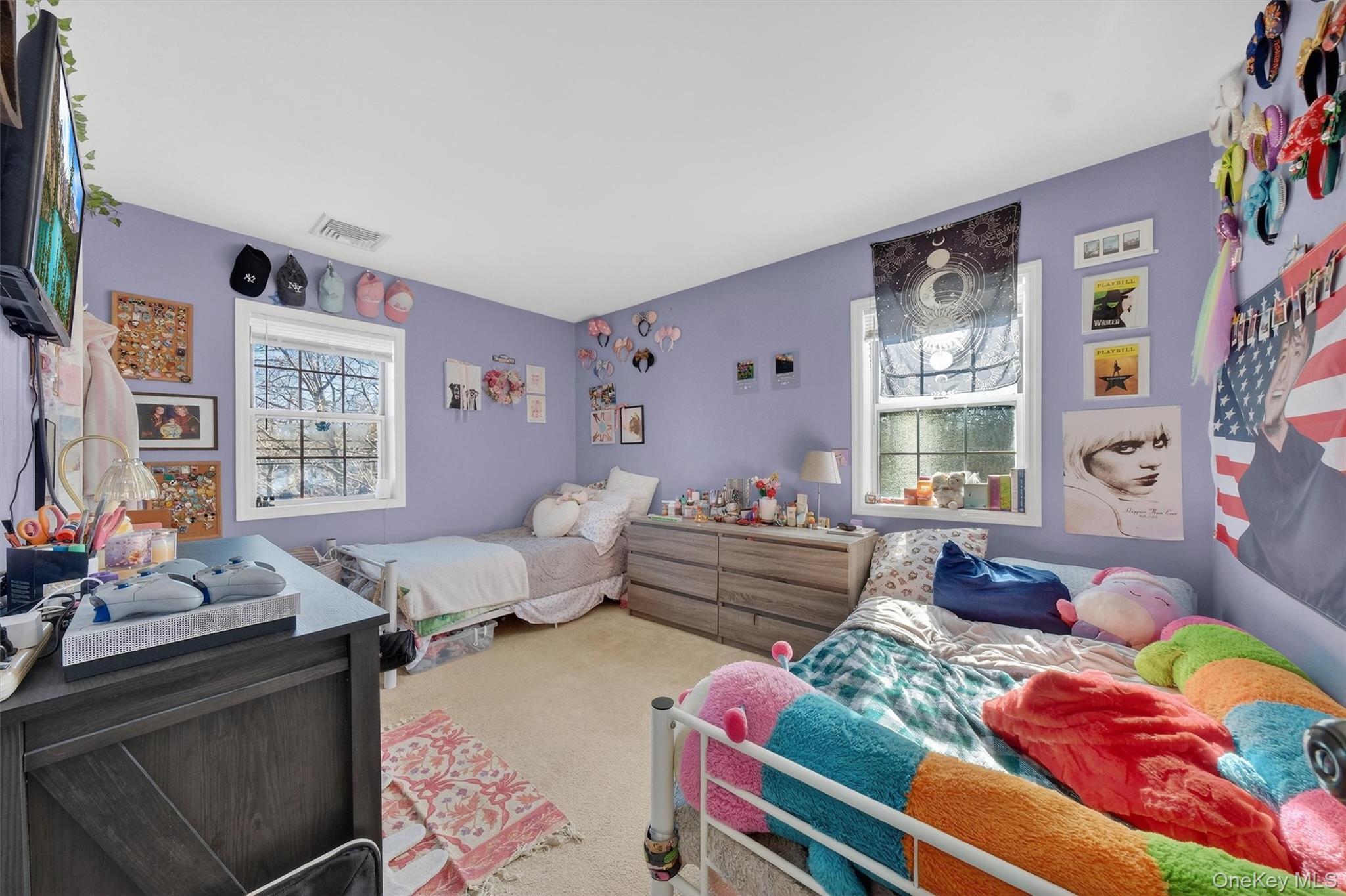 13 Timberline Drive, Poughkeepsie, NY 12603