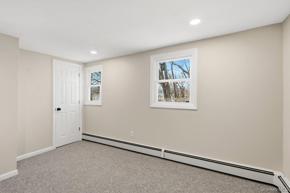 189 Trouville Road, Copiague, NY 11726