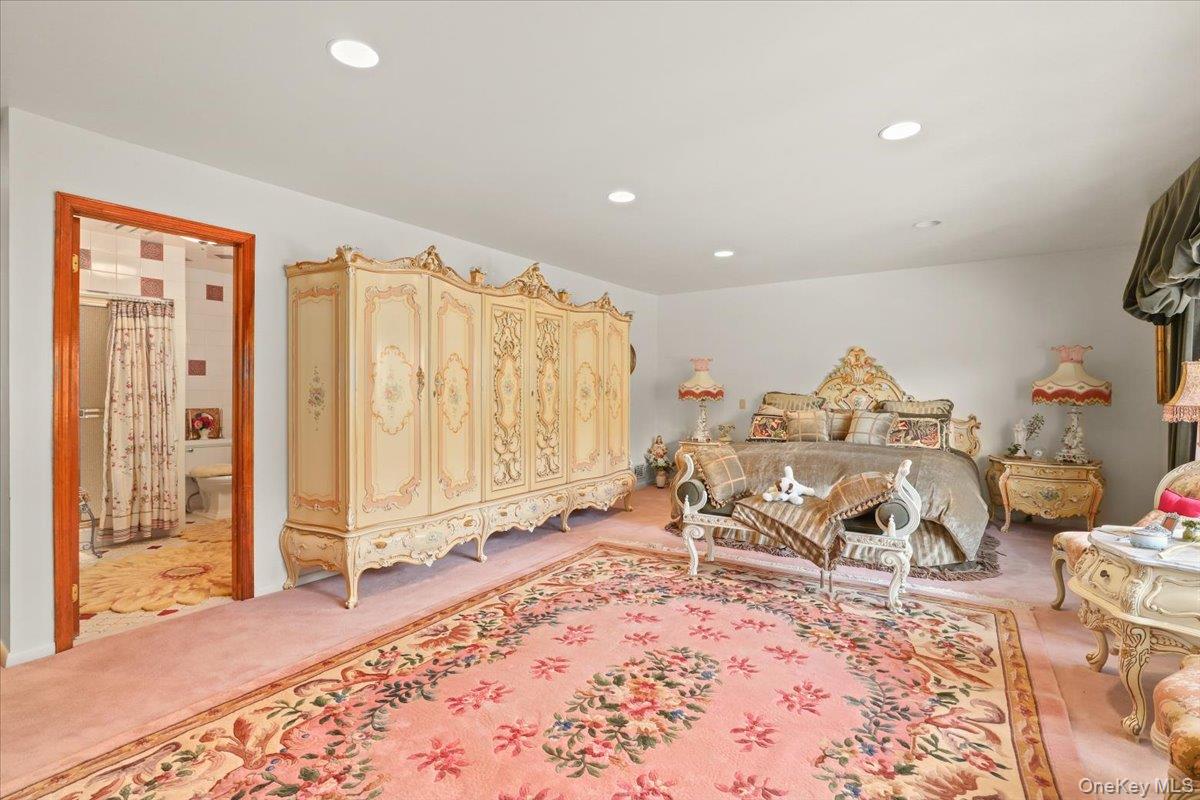 7 Greystone Circle, Bronxville, NY 10708