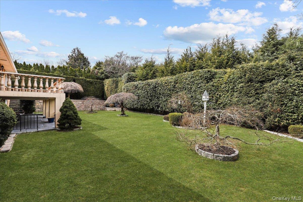 7 Greystone Circle, Bronxville, NY 10708