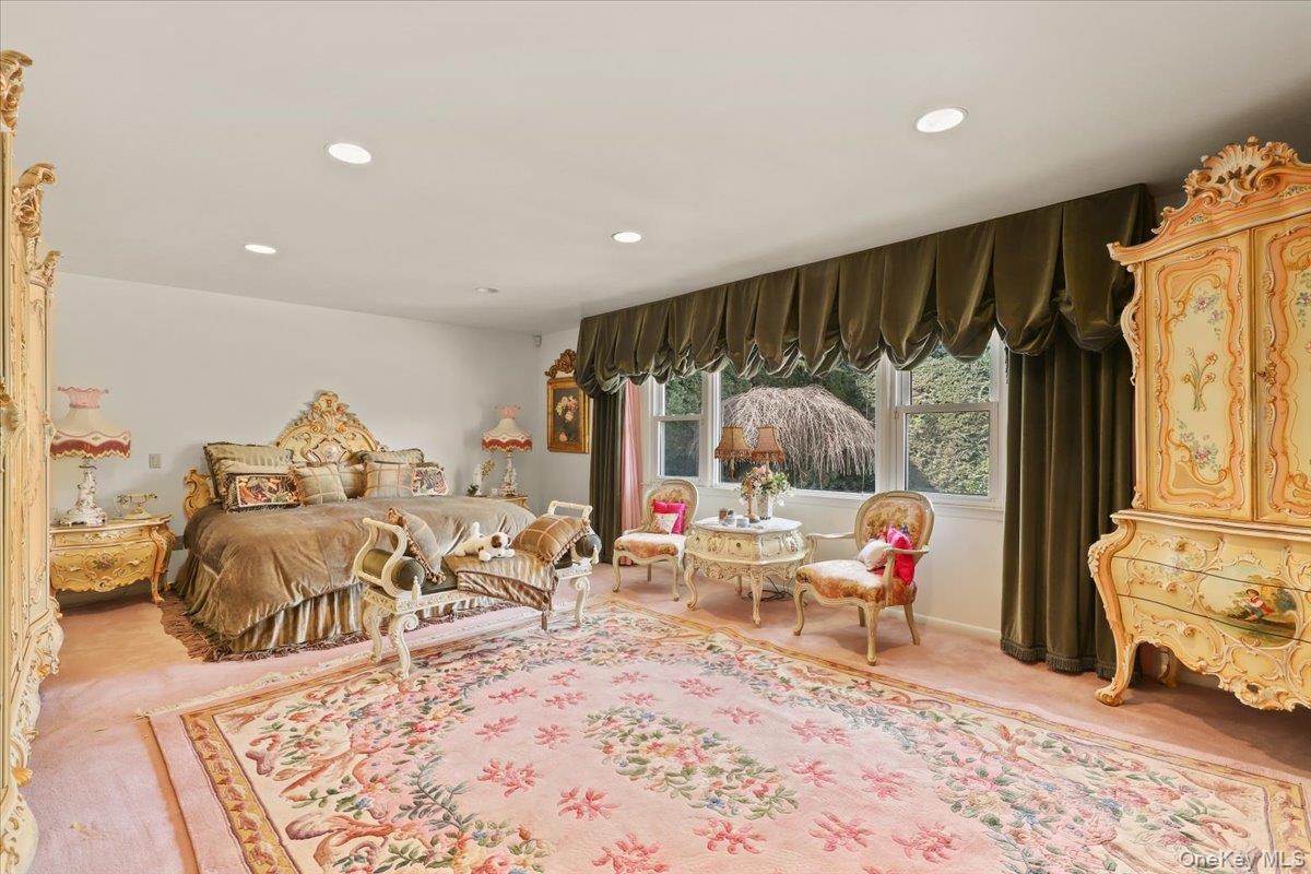 7 Greystone Circle, Bronxville, NY 10708