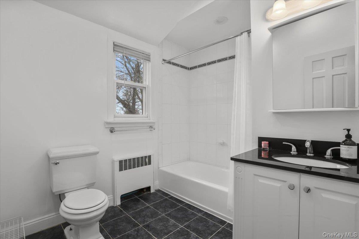 10 Madison Road, Scarsdale, NY 10583