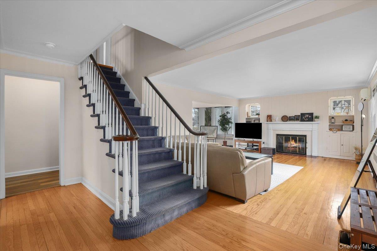 10 Madison Road, Scarsdale, NY 10583