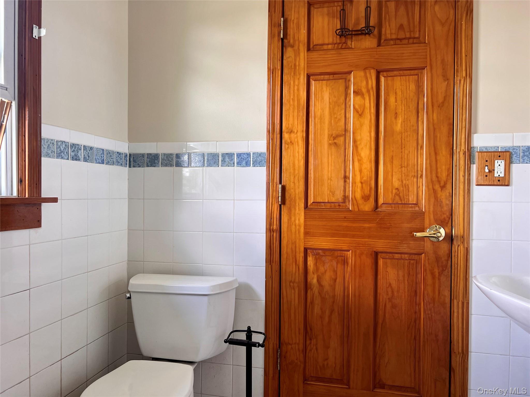 2 Oak Street # 2, Chester, NY 10918