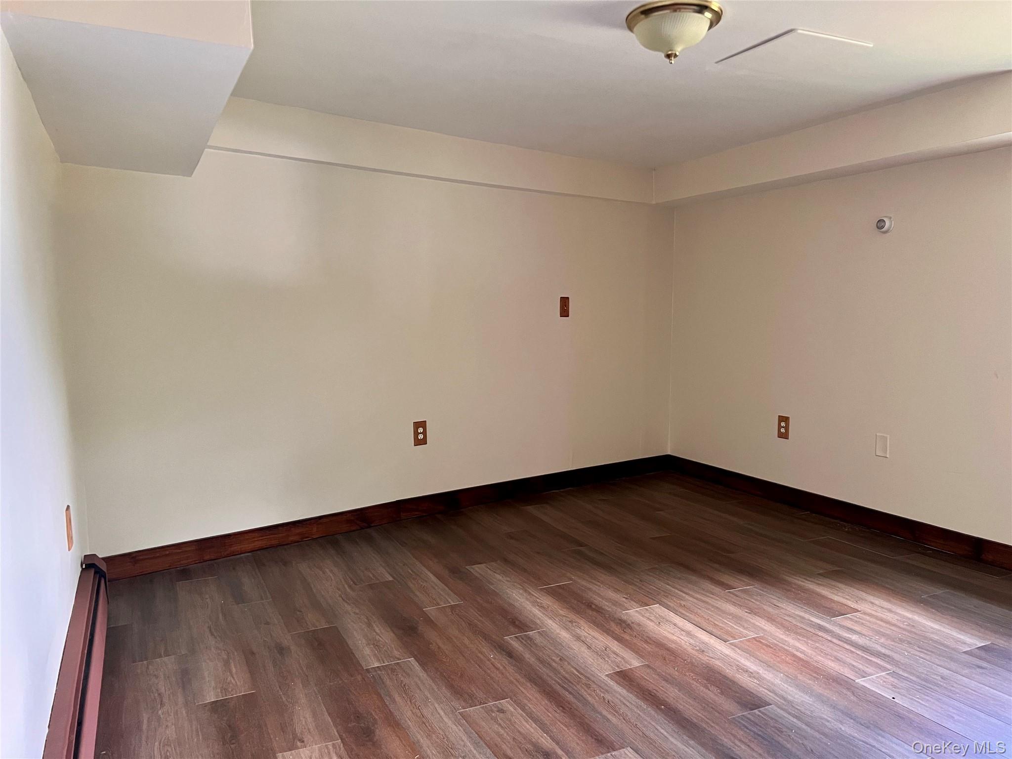 2 Oak Street # 2, Chester, NY 10918