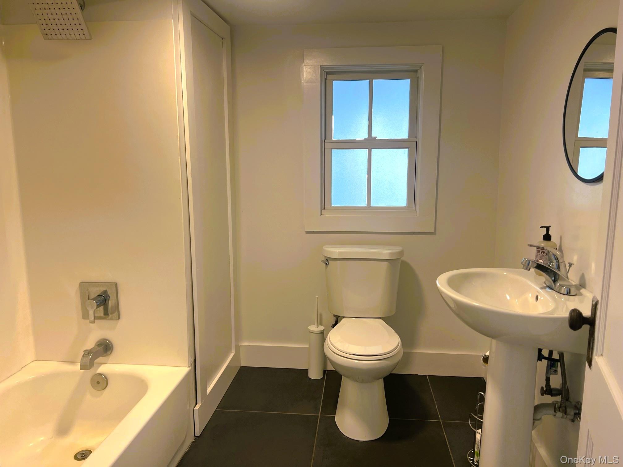 2303 Lucas Turnpike, High Falls, NY 12440