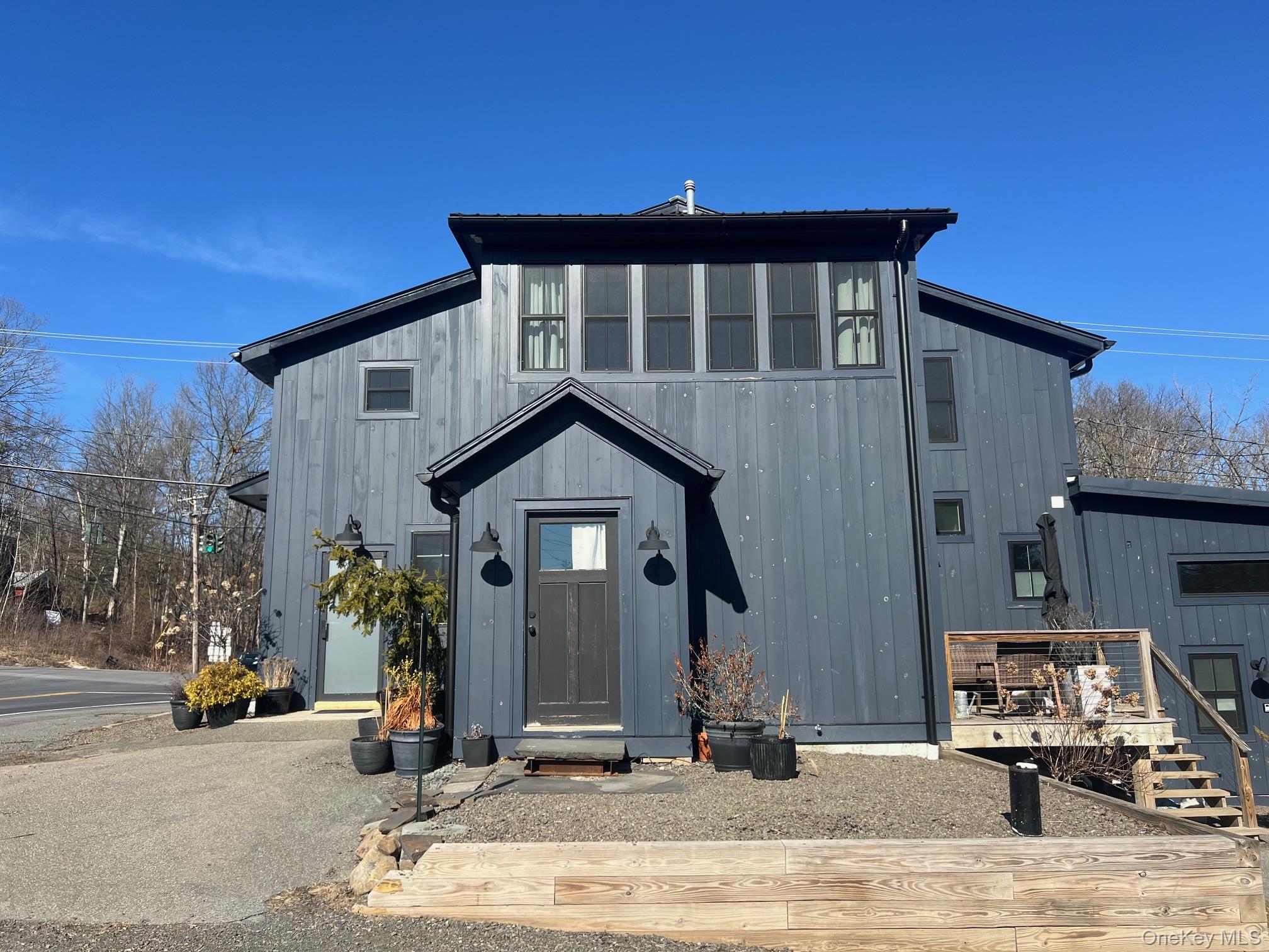 2303 Lucas Turnpike, High Falls, NY 12440