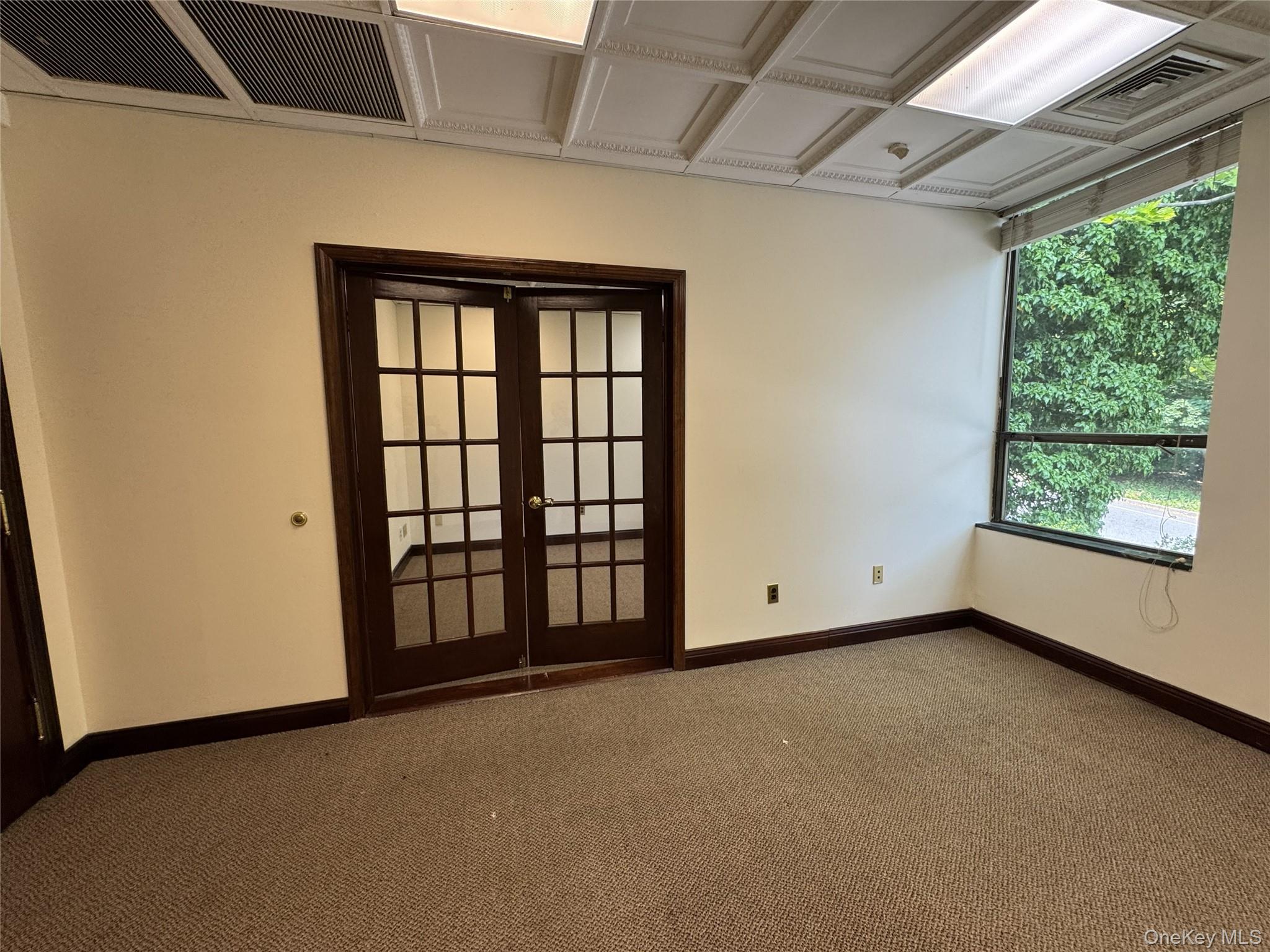 175 E Shore Road, Great Neck, NY 11023