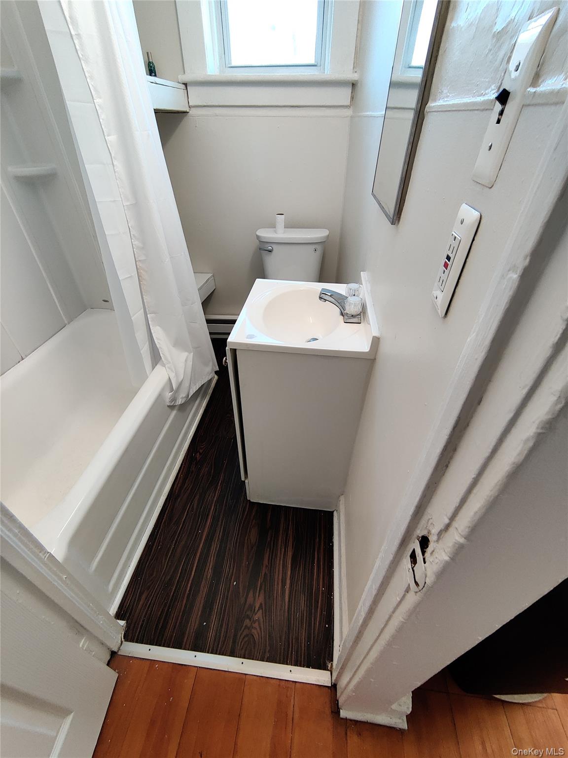 98 Montgomery Street # 1, Poughkeepsie, NY 12601