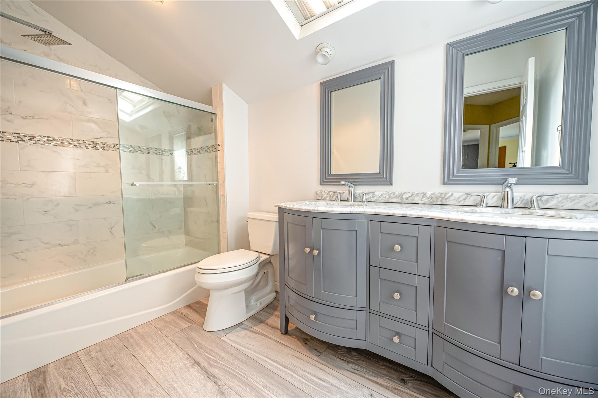 19 Tamara Court, Melville, NY 11747