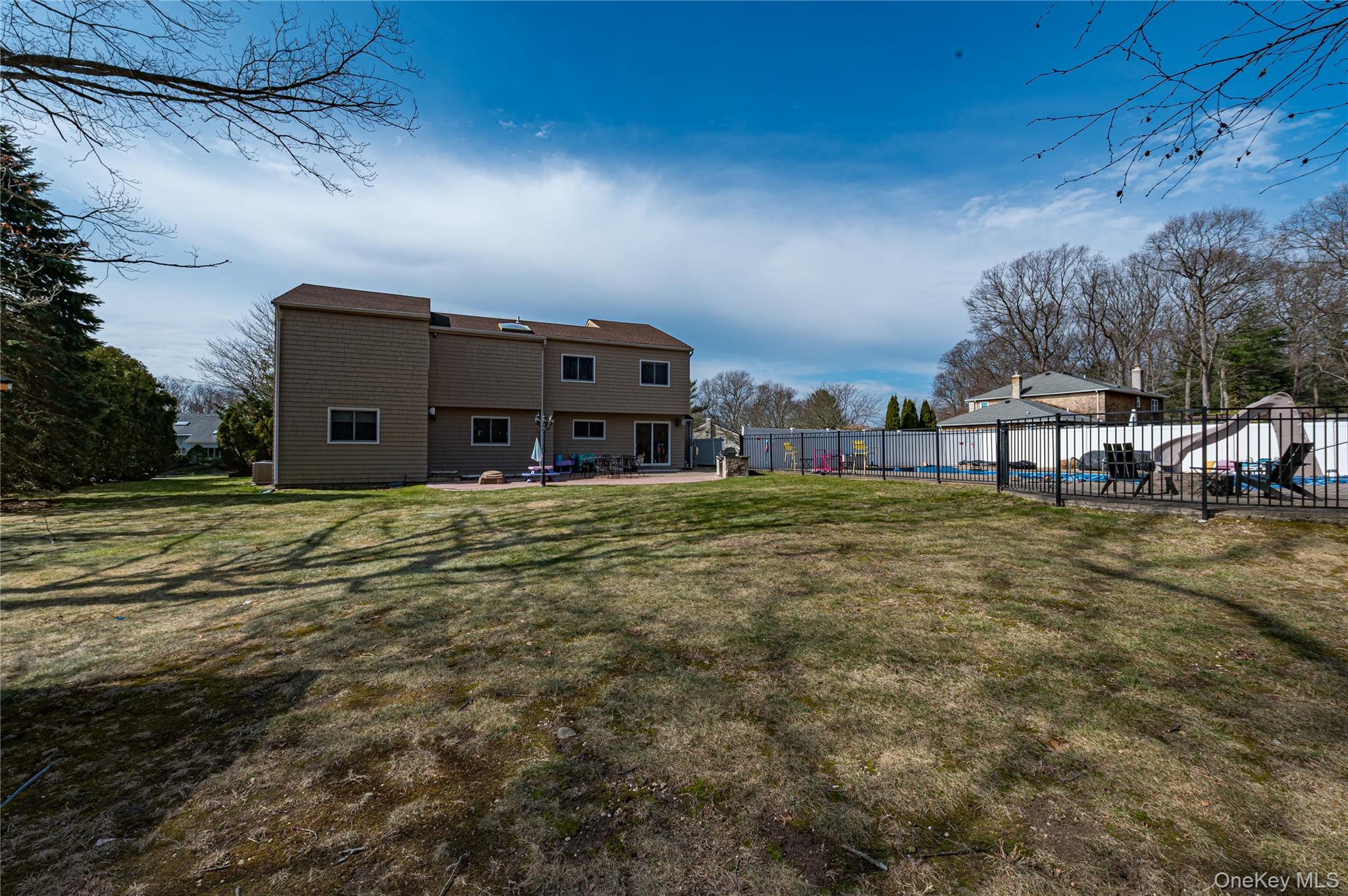 19 Tamara Court, Melville, NY 11747