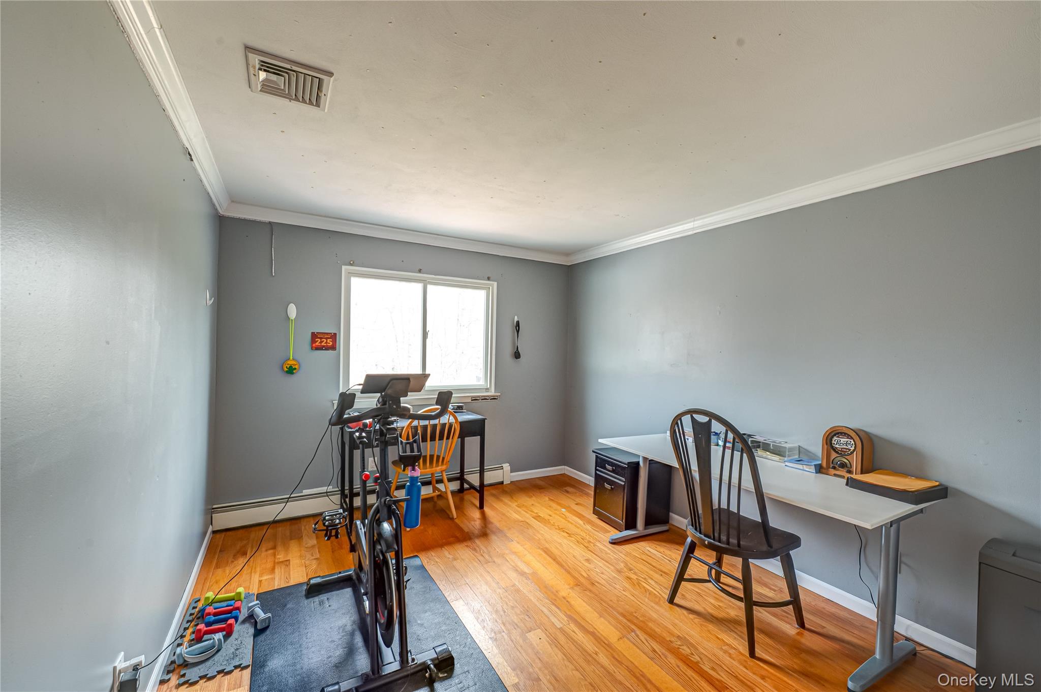 19 Tamara Court, Melville, NY 11747