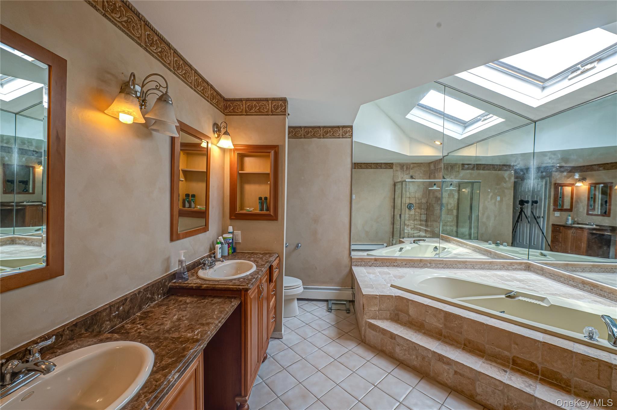 19 Tamara Court, Melville, NY 11747