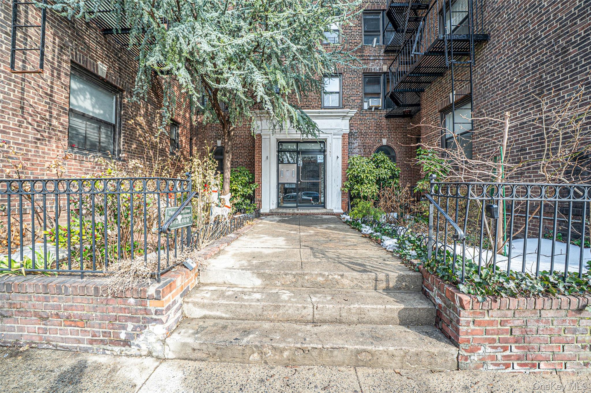 3131 54th Street # 3K, Woodside, NY 11377