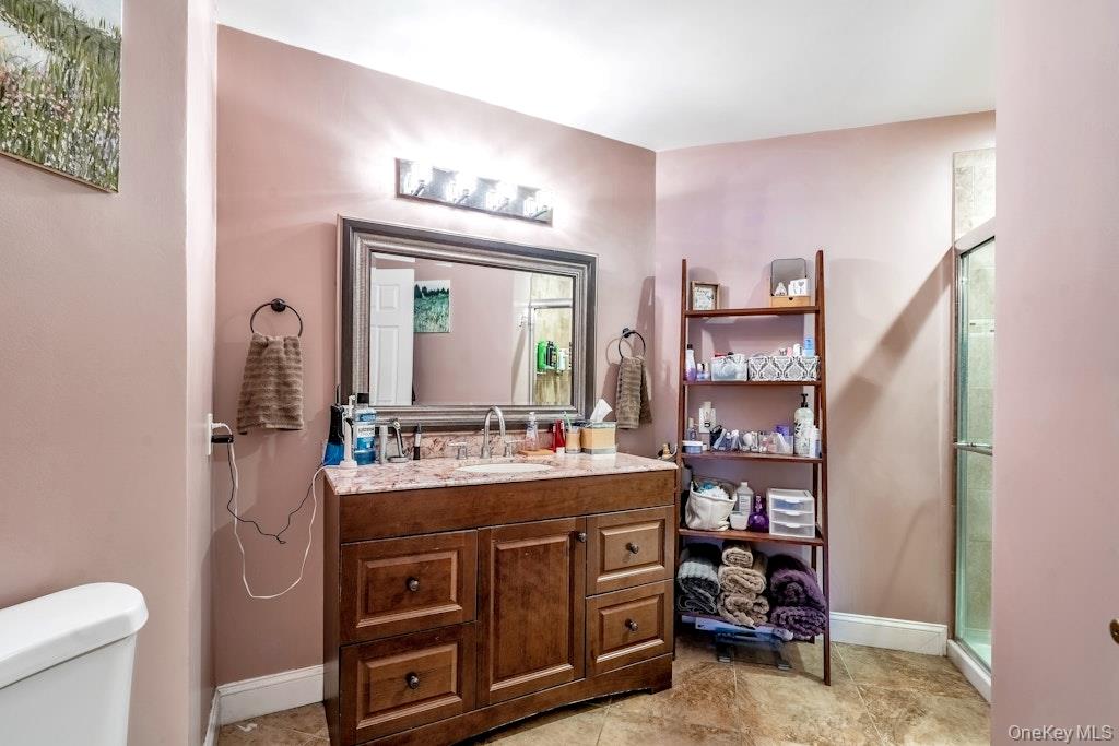 128 Cinnamon Court, Melville, NY 11747