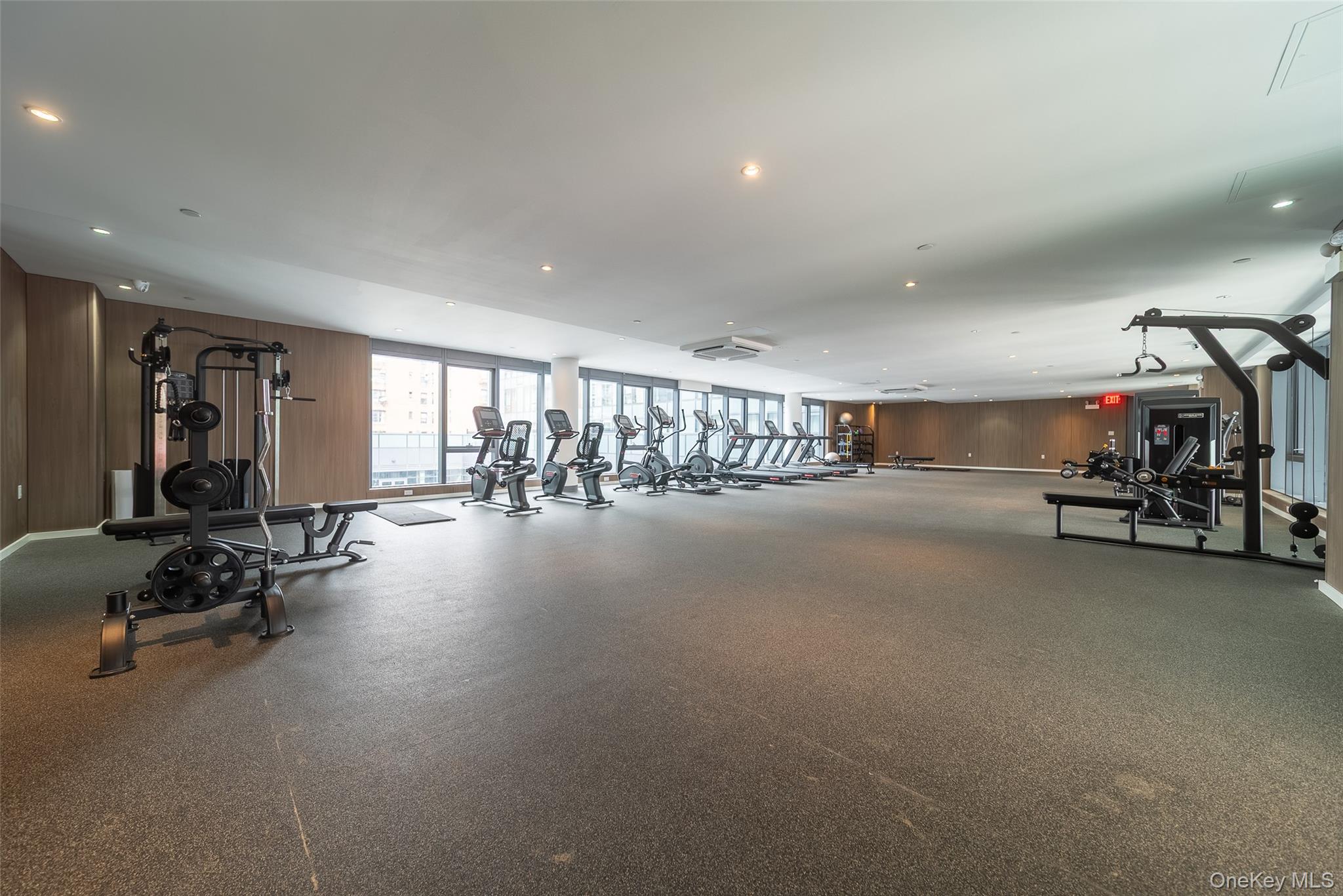 14449 Northern Boulevard # 325, Flushing, NY 11354