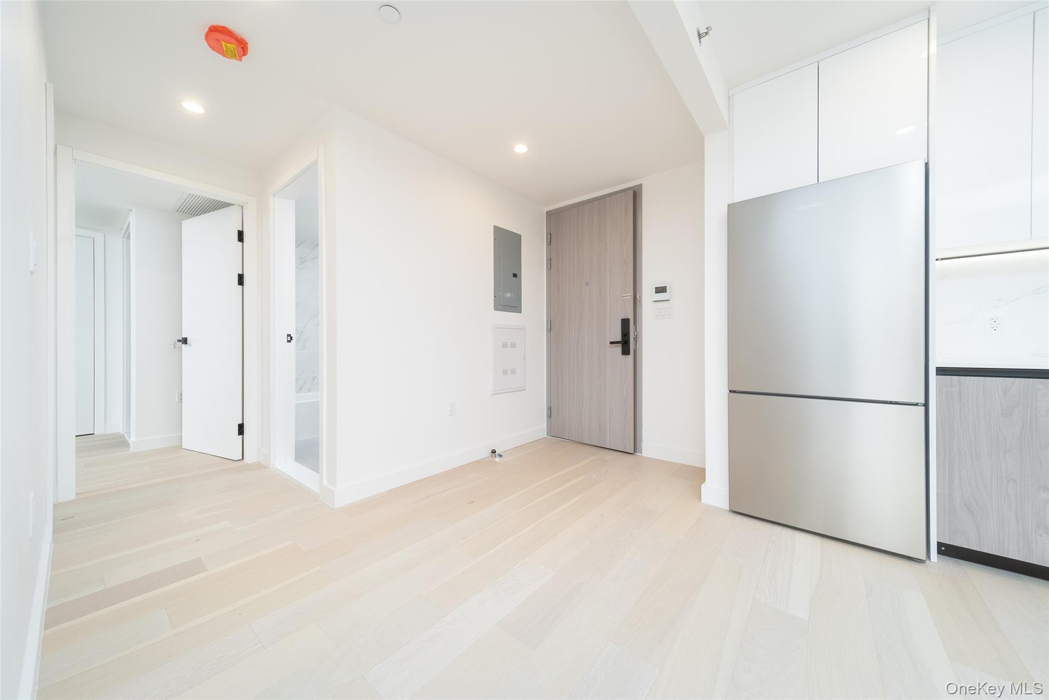 14449 Northern Boulevard # 325, Flushing, NY 11354