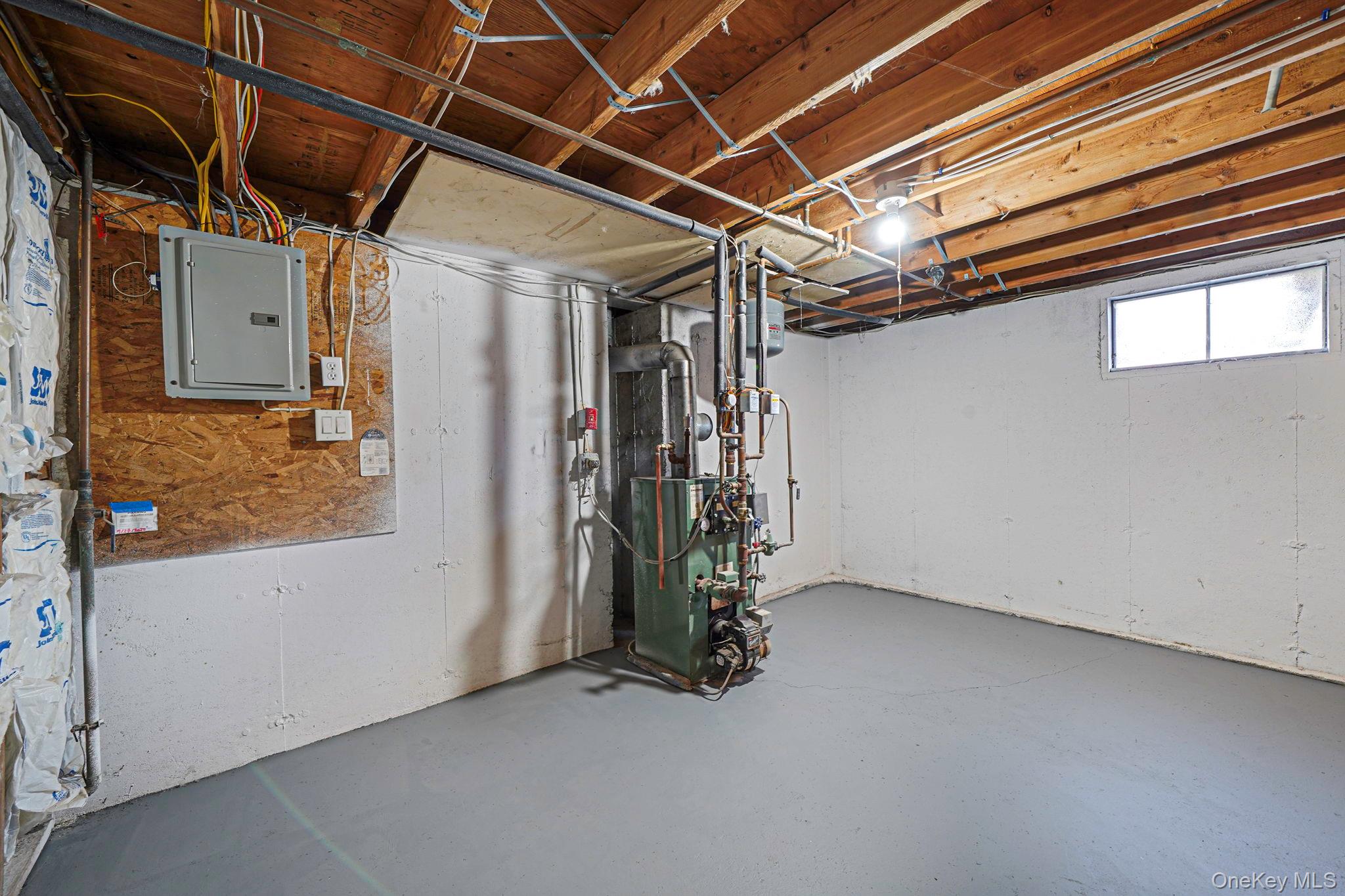 33 Wood Avenue, Mastic, NY 11950