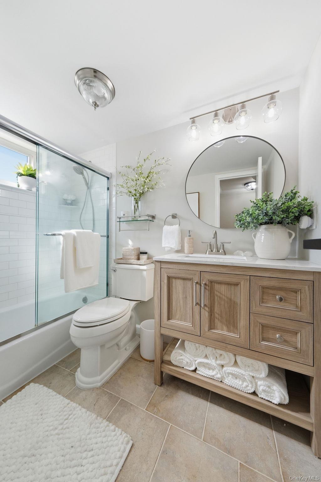 10 Smithtown Boulevard # 6A, Smithtown, NY 11787