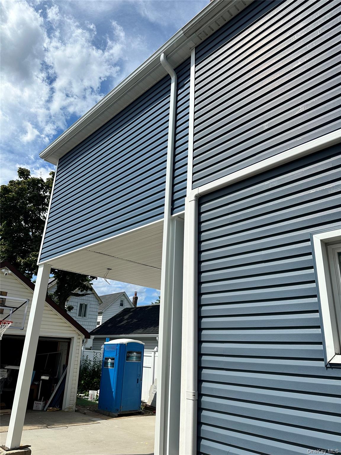 43 Dewitt Street, Valley Stream, NY 11580