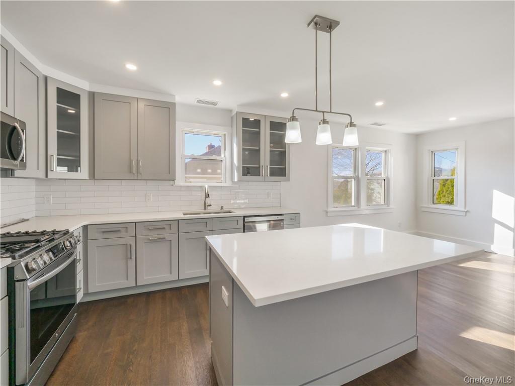 29 Fremont Street # B, Harrison, NY 10528