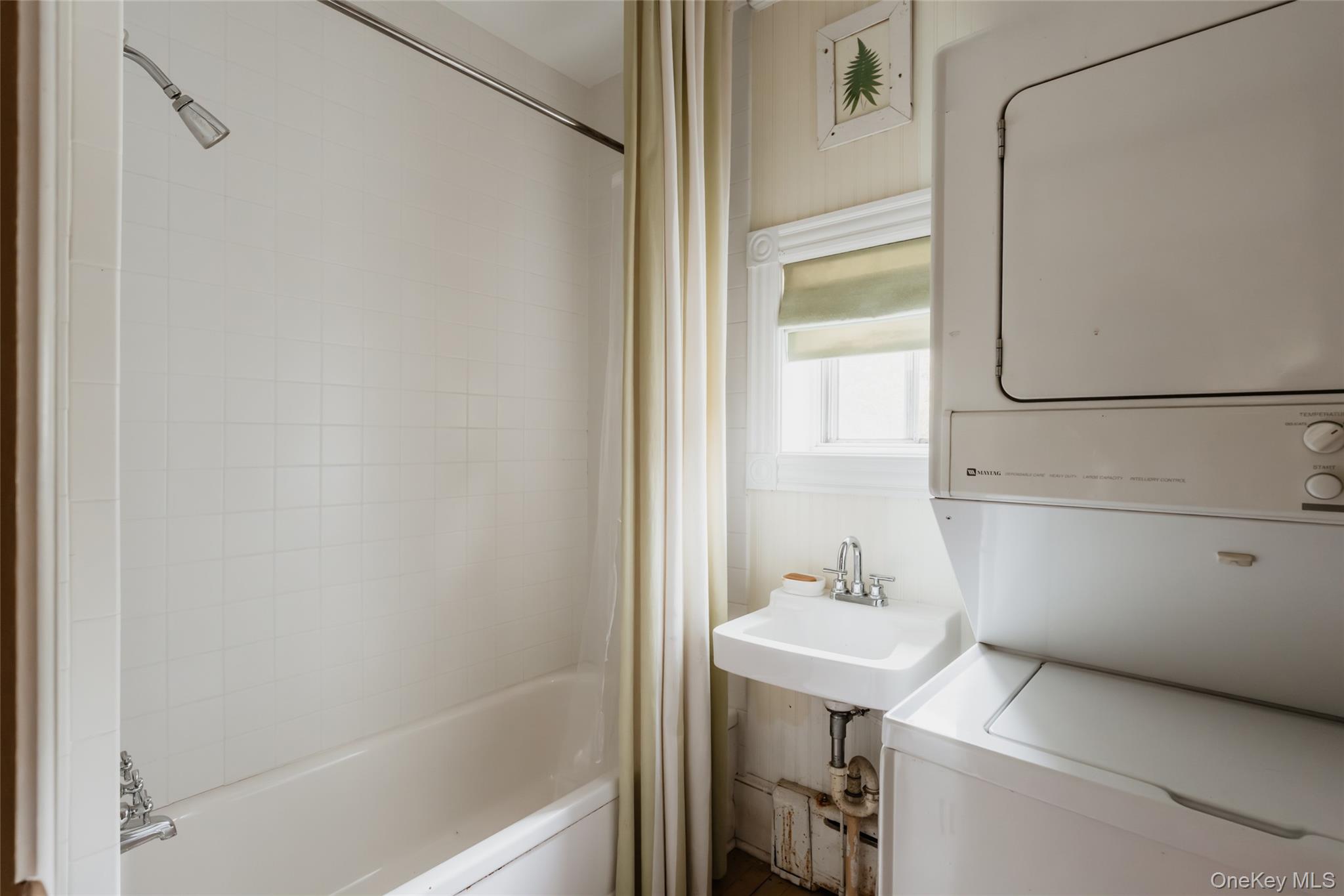 91 Old Hankins Road, Callicoon, NY 12723