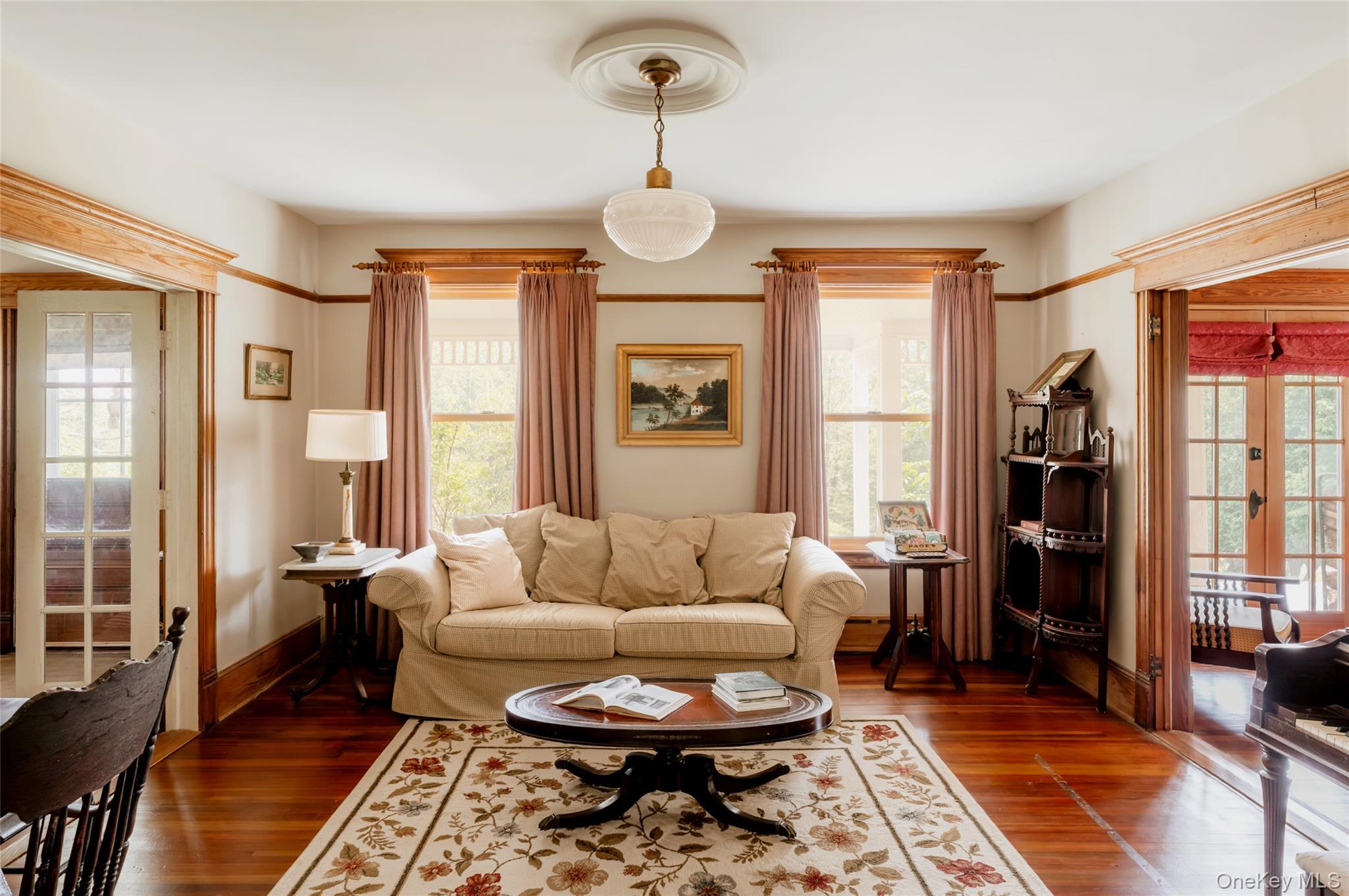 91 Old Hankins Road, Callicoon, NY 12723