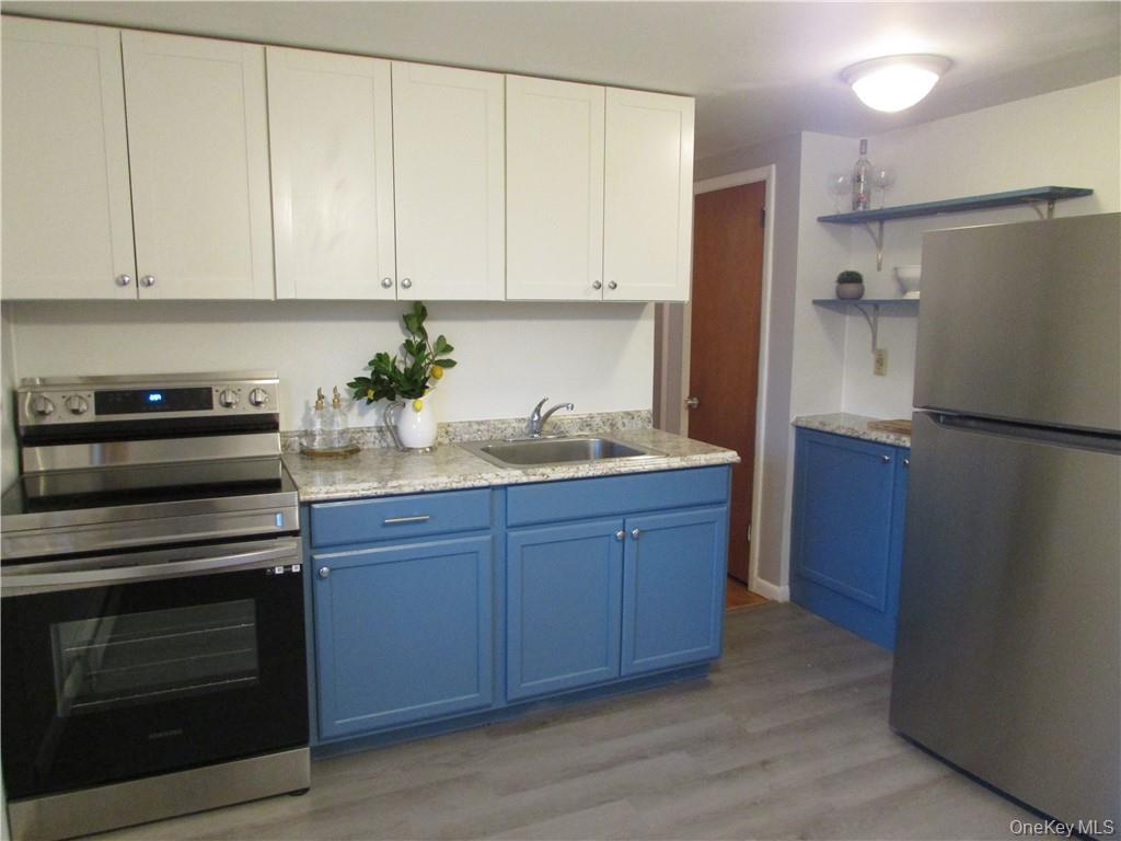 1204 Parr Lake Drive # 12D, Newburgh, NY 12550