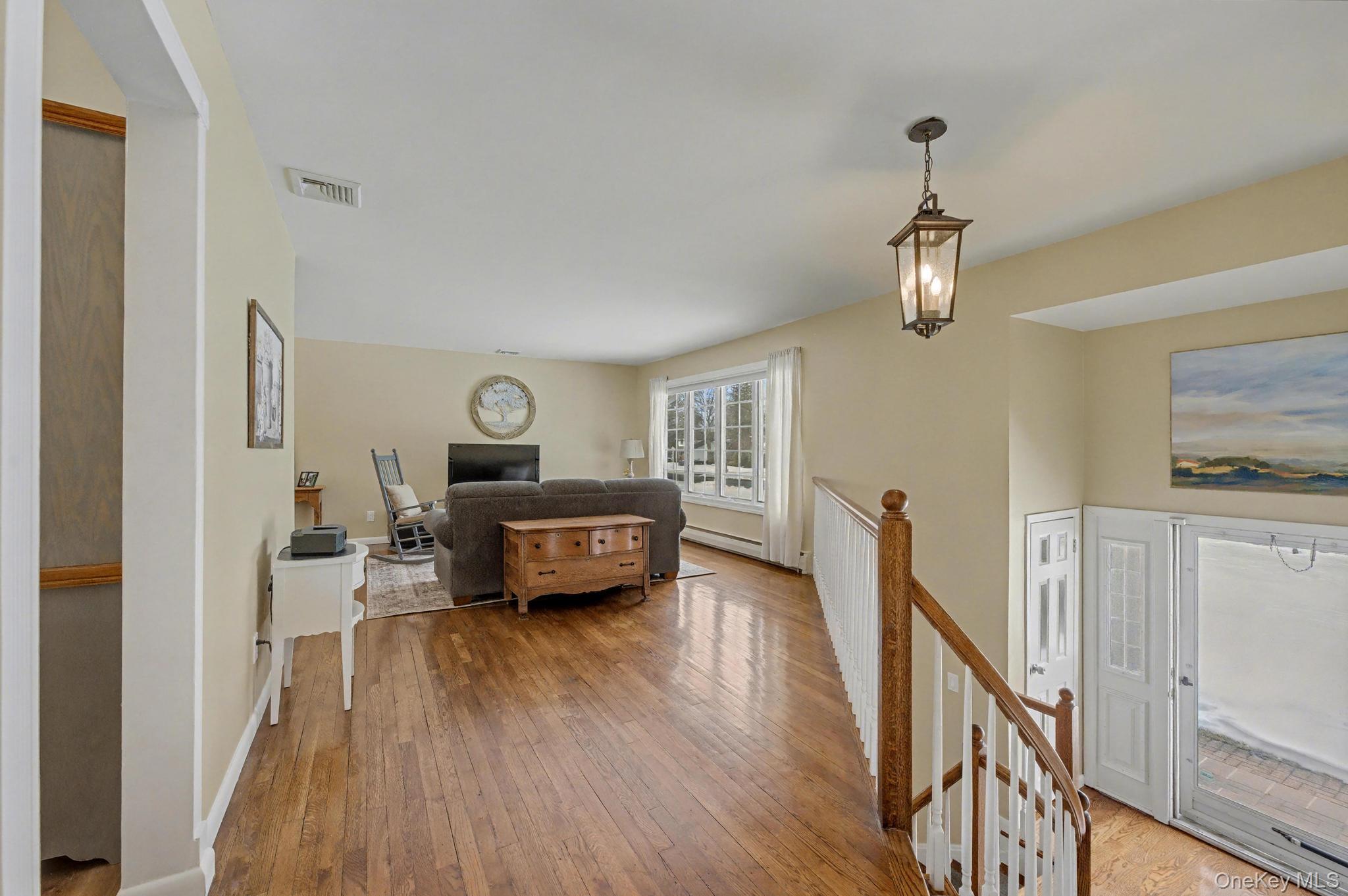 31 Marshmallow Drive, Commack, NY 11725