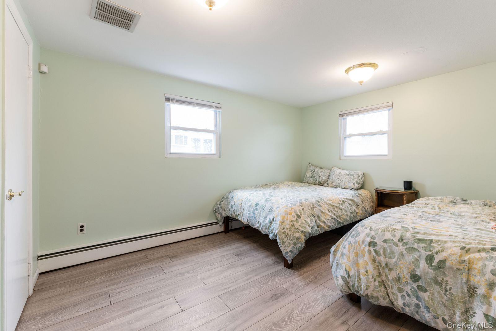 409 barnard Avenue, Woodmere, NY 11559